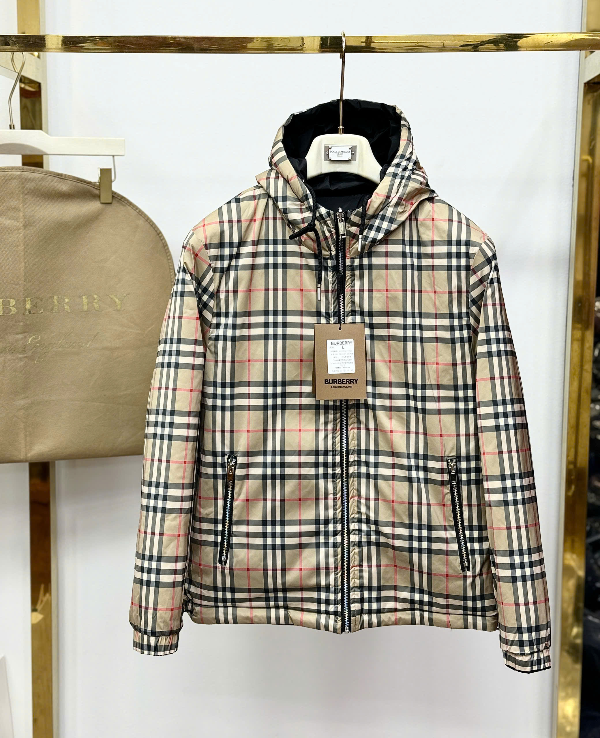 Áo khoác mũ Burberry BBR 2 mặt to TB thêu ngực kẻ sọc Like Auth M-XXL CD