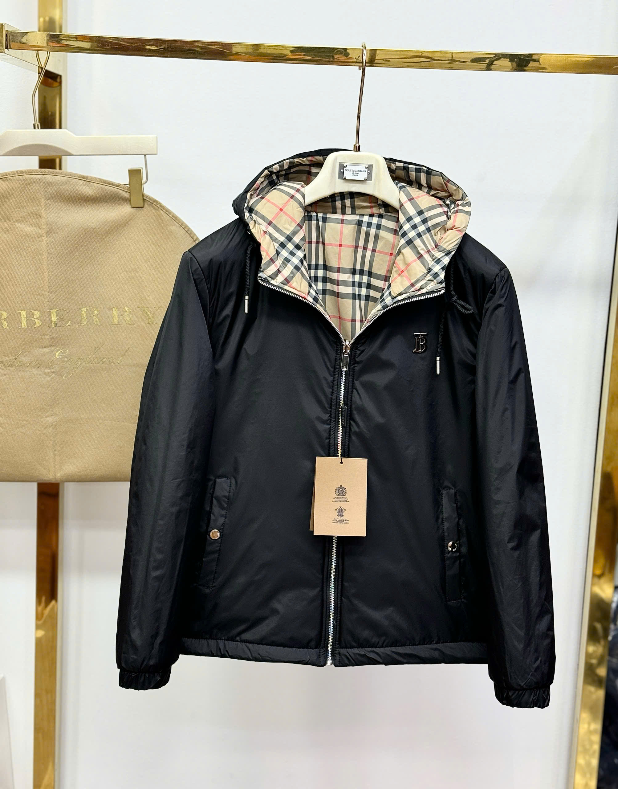 Áo khoác mũ Burberry BBR 2 mặt to TB thêu ngực kẻ sọc Like Auth M-XXL CD