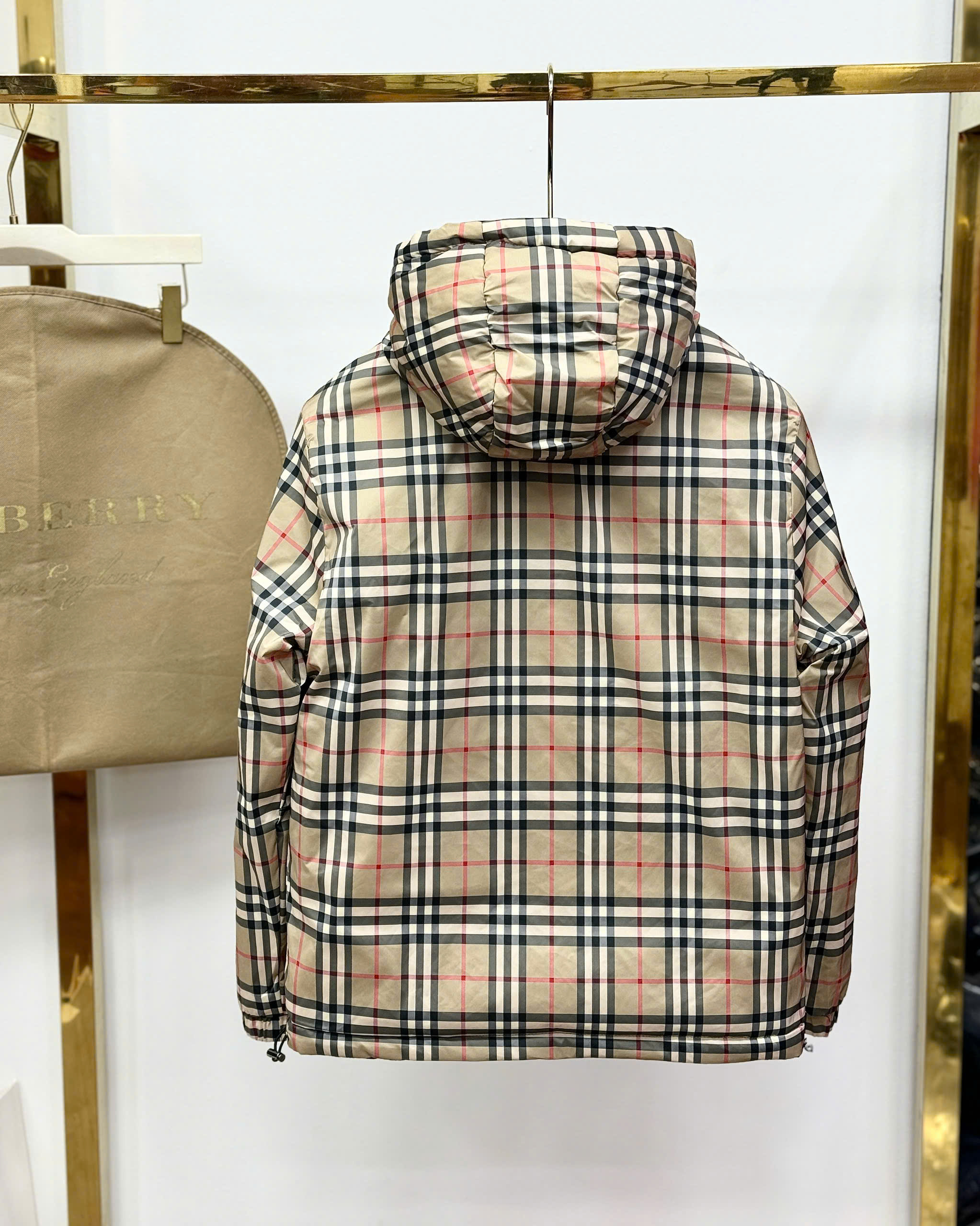 Áo khoác mũ Burberry BBR 2 mặt to TB thêu ngực kẻ sọc Like Auth M-XXL CD