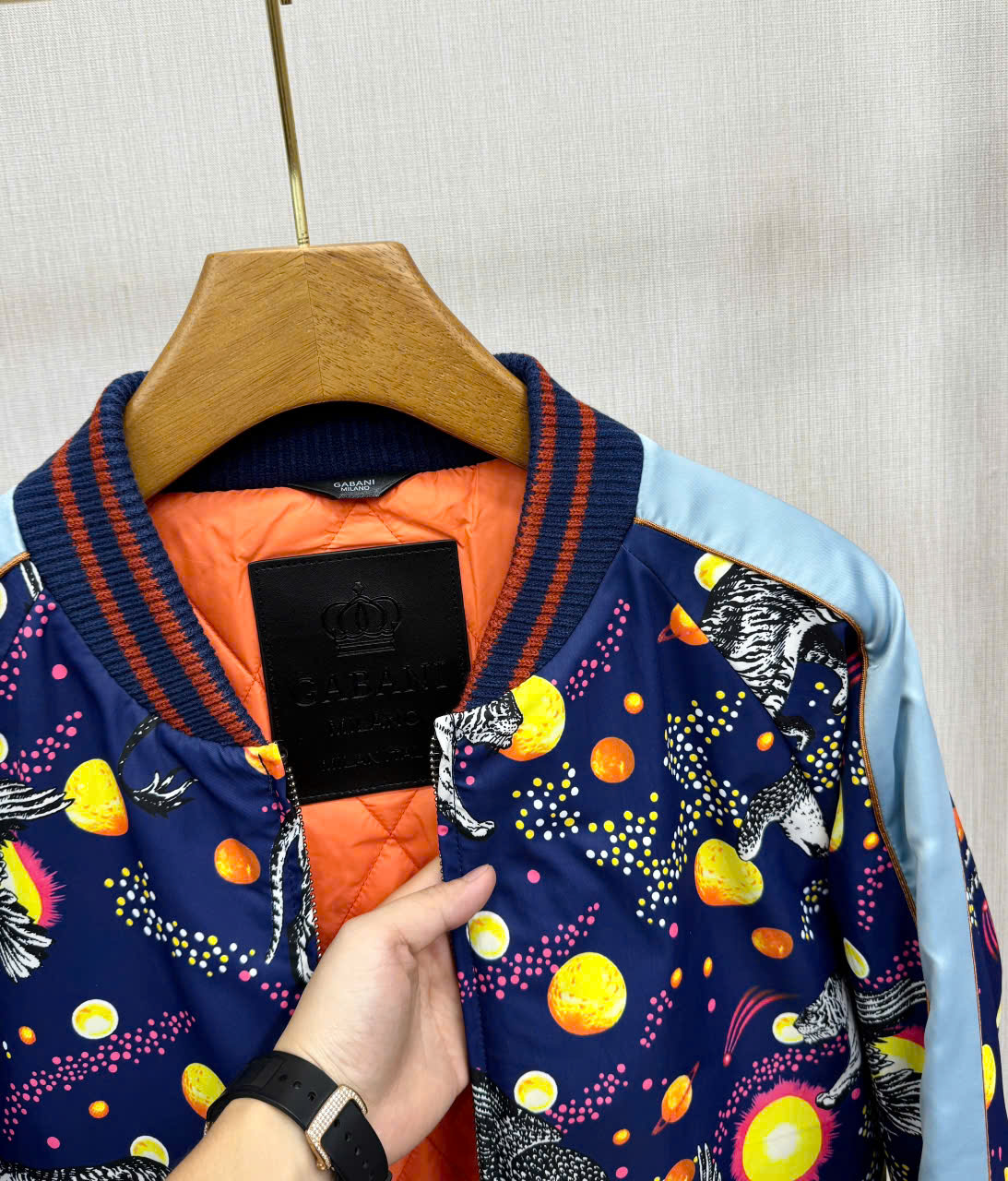 Áo khoác bomber Gucci GC họa tiết Animal vũ trụ Like AUth 44-50 LK