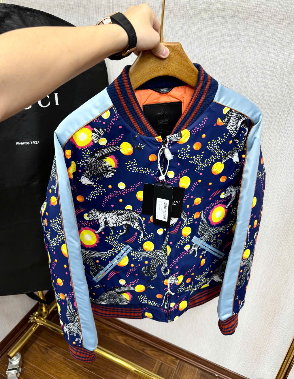 Áo khoác bomber Gucci GC họa tiết Animal vũ trụ Like AUth 44-50 LK