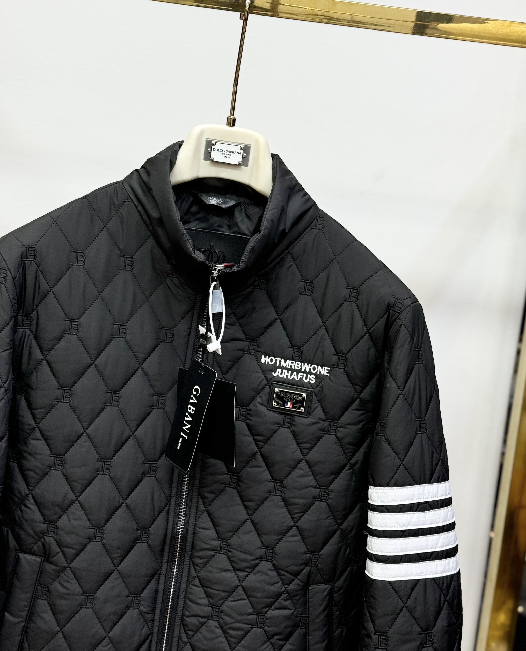 Áo khoác phao trám cao cổ Thombrow Đen kẻ sọc tay logo tag vuông ngực Like Auth 44-50 CD