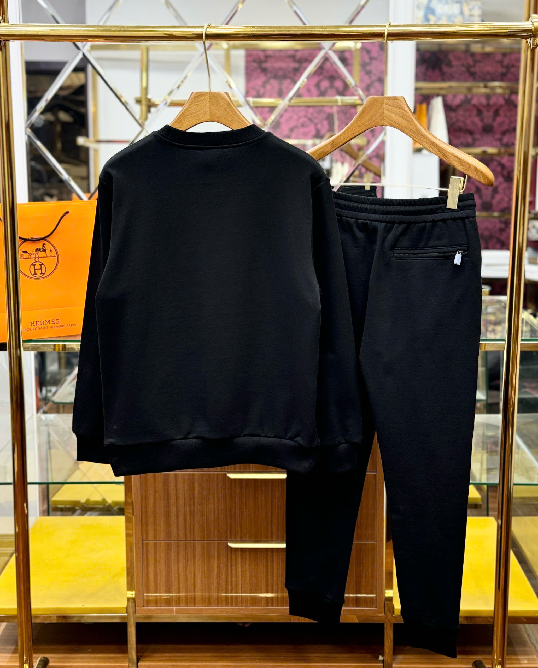 Set bộ nỉ Hermes HM logo thêu ngựa quý tộc mặt trước Like AUth 44-50 CD