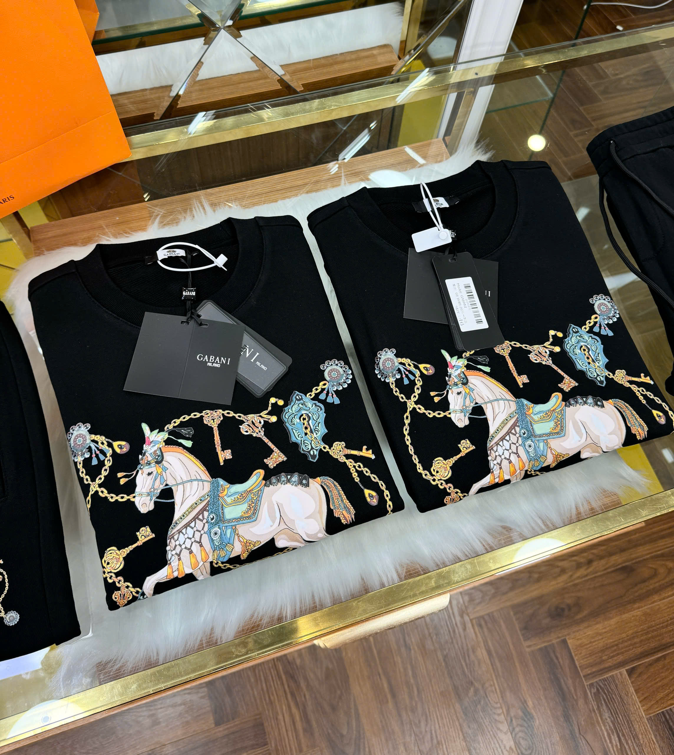 Set bộ nỉ Hermes HM logo thêu ngựa quý tộc mặt trước Like AUth 44-50 CD