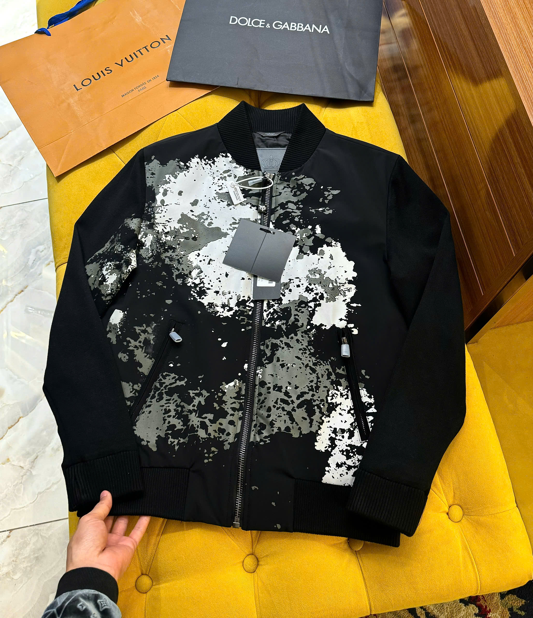 Áo khoác bomber Dsquared2 DSQ loang sơn Like Auth S-XL CD