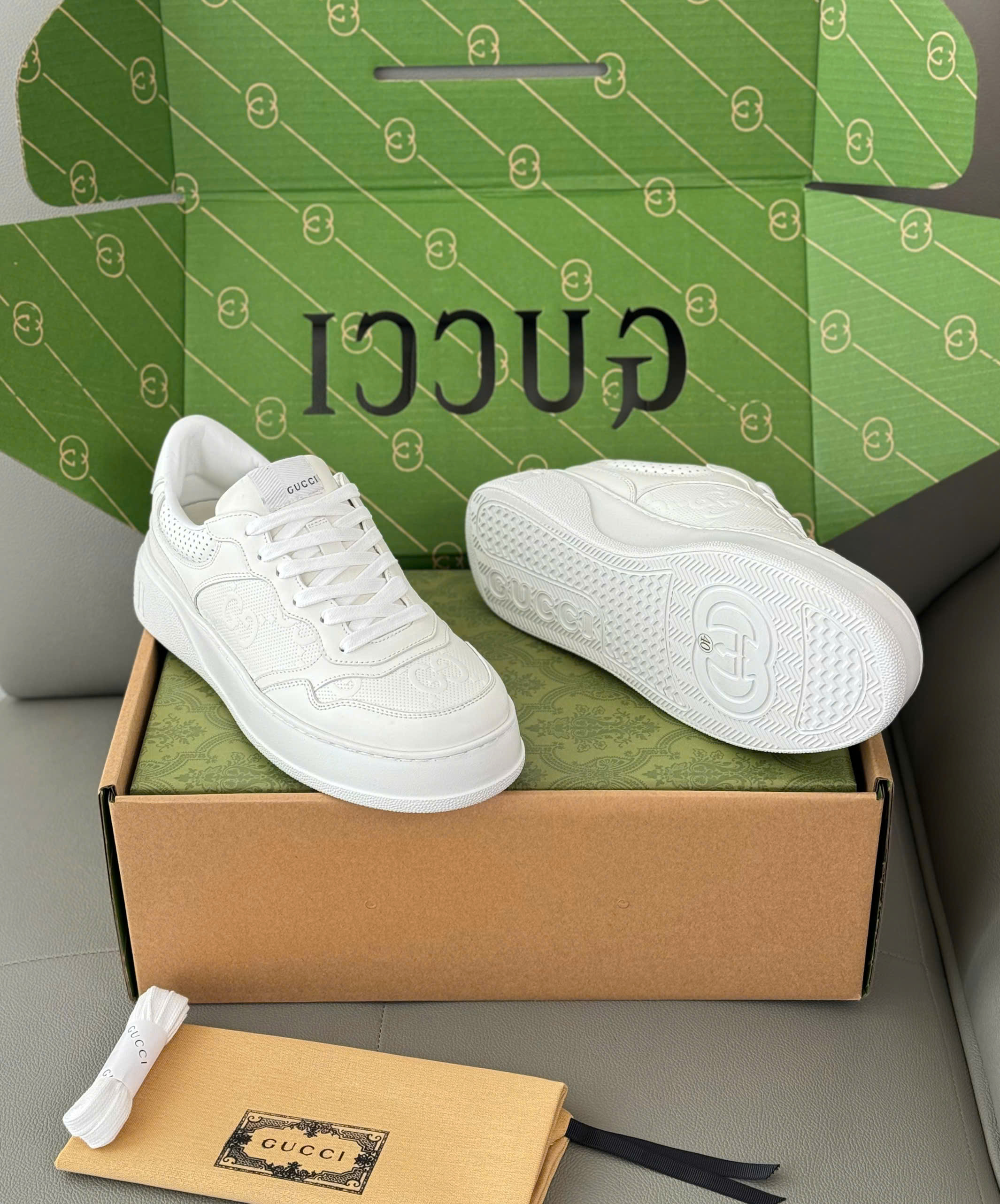 Giày sneaker Gucci GC bánh mỳ Trắng full monogram  Like Auth 38-43 DDT