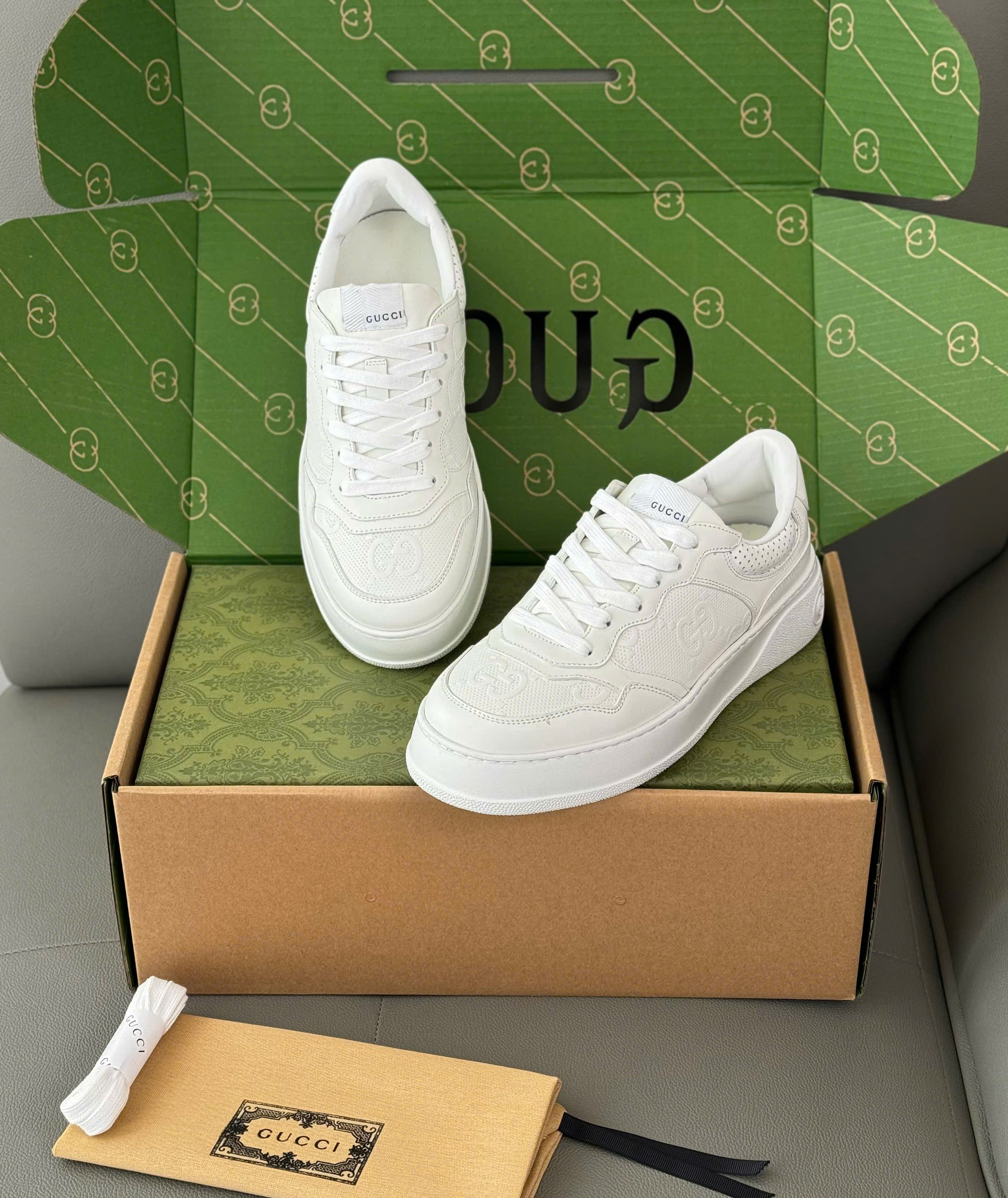 Giày sneaker Gucci GC bánh mỳ Trắng full monogram  Like Auth 38-43 DDT