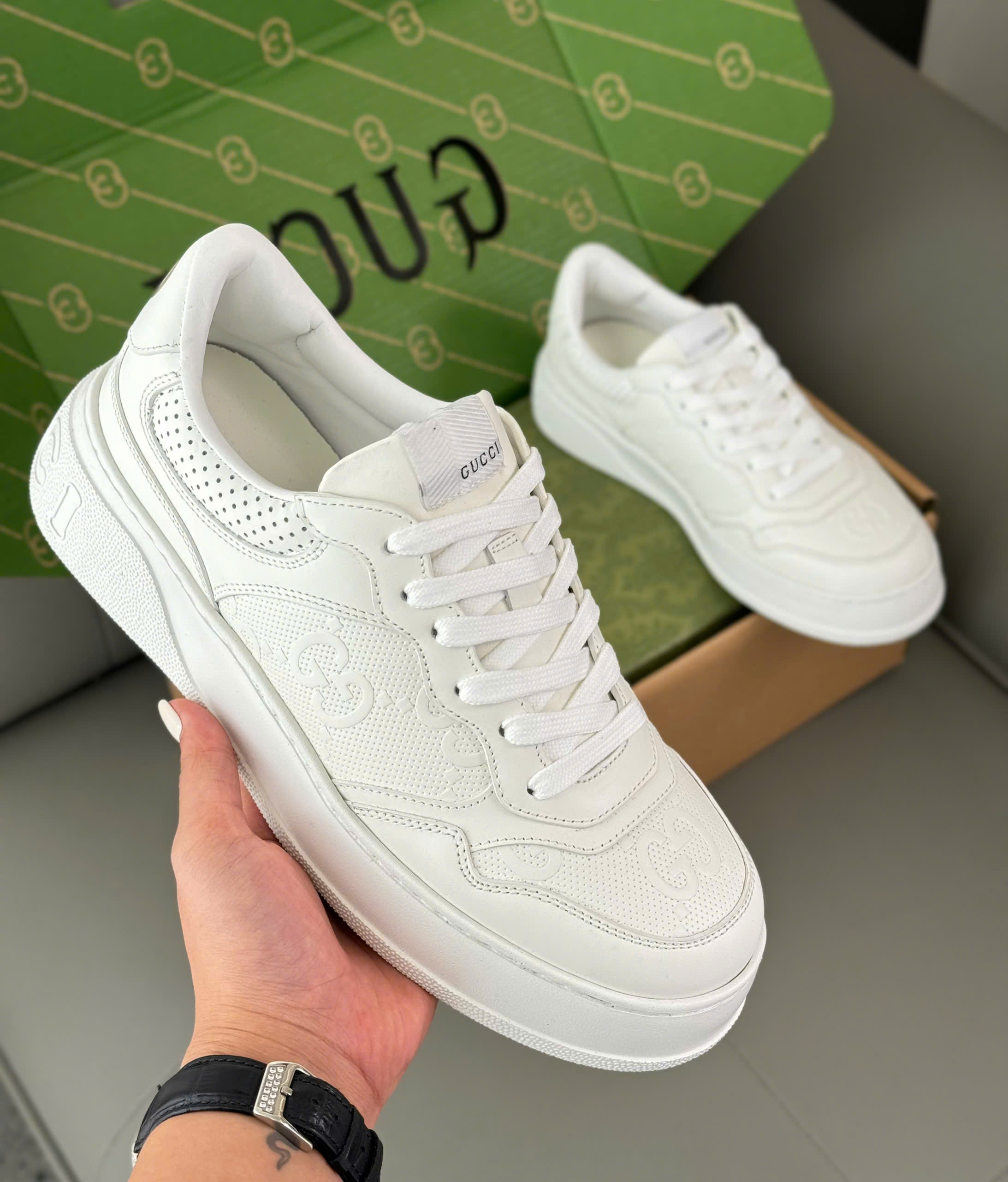 Giày sneaker Gucci GC bánh mỳ Trắng full monogram  Like Auth 38-43 DDT