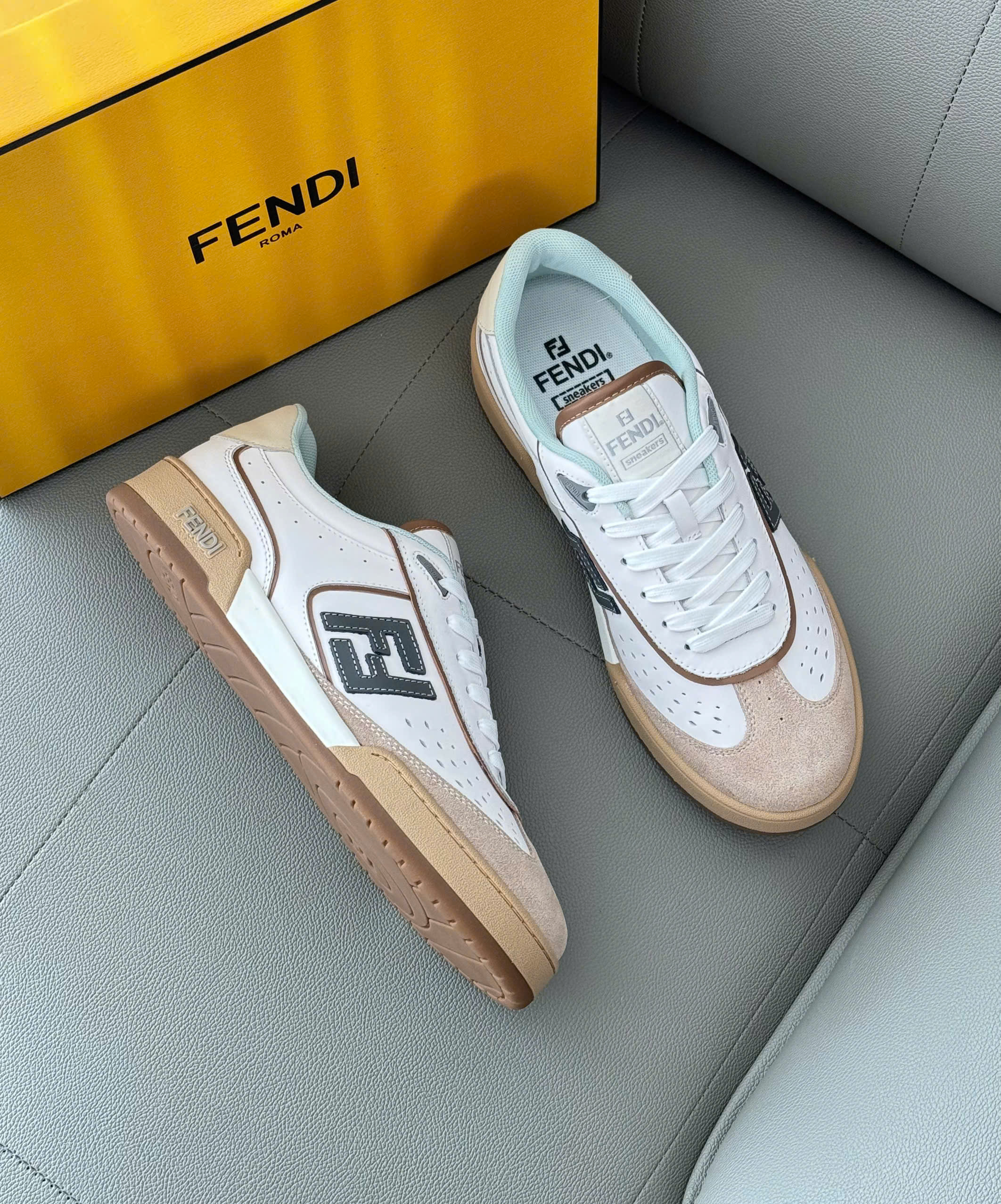 Giày sneaker Fendi Trắng phối viền Nâu Like Auth 38-43 DDT