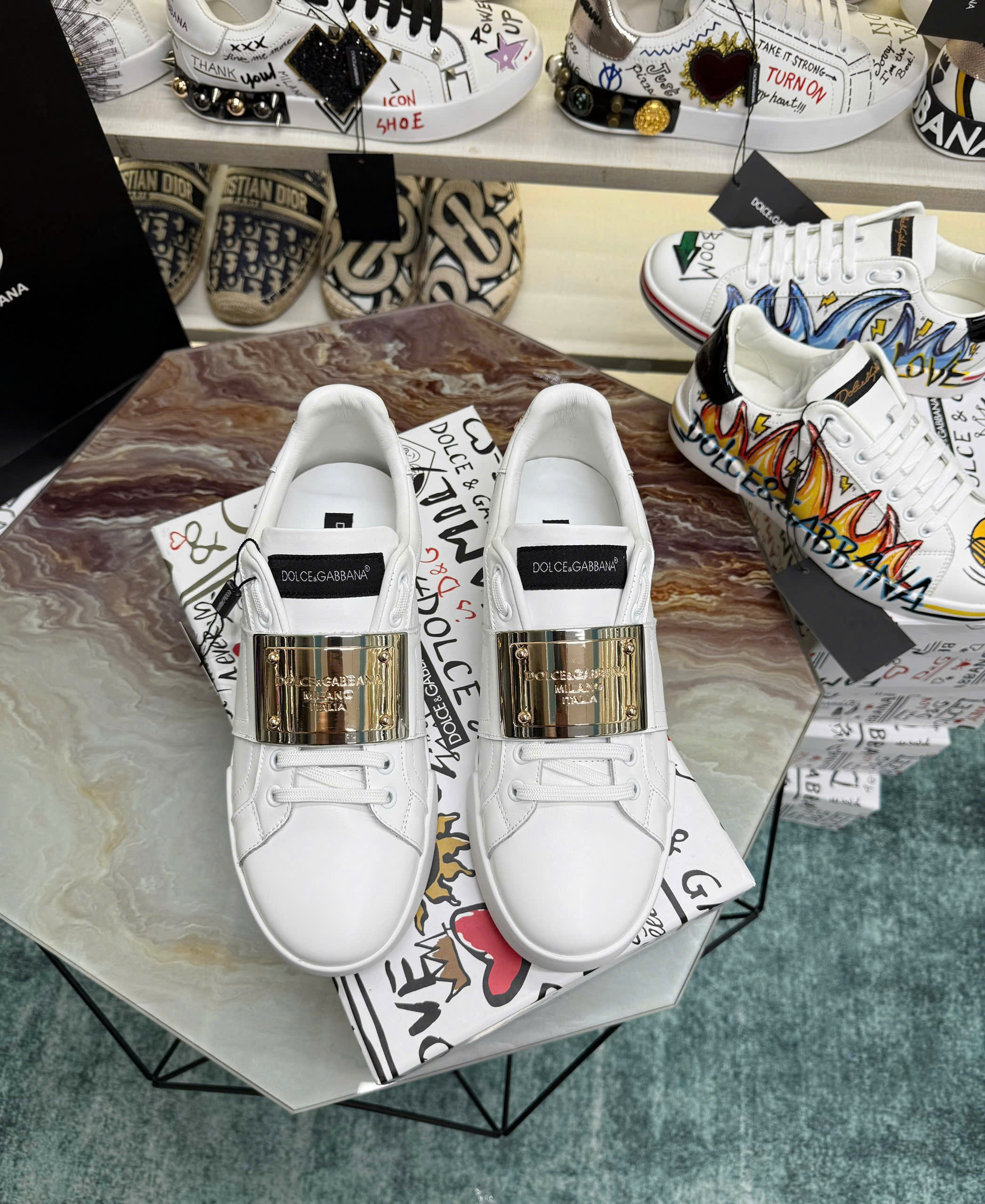 Giày sneaker Dolce Gabbana Trắng tag vuông Vàng new 2026 Like Auth 38-43 MK