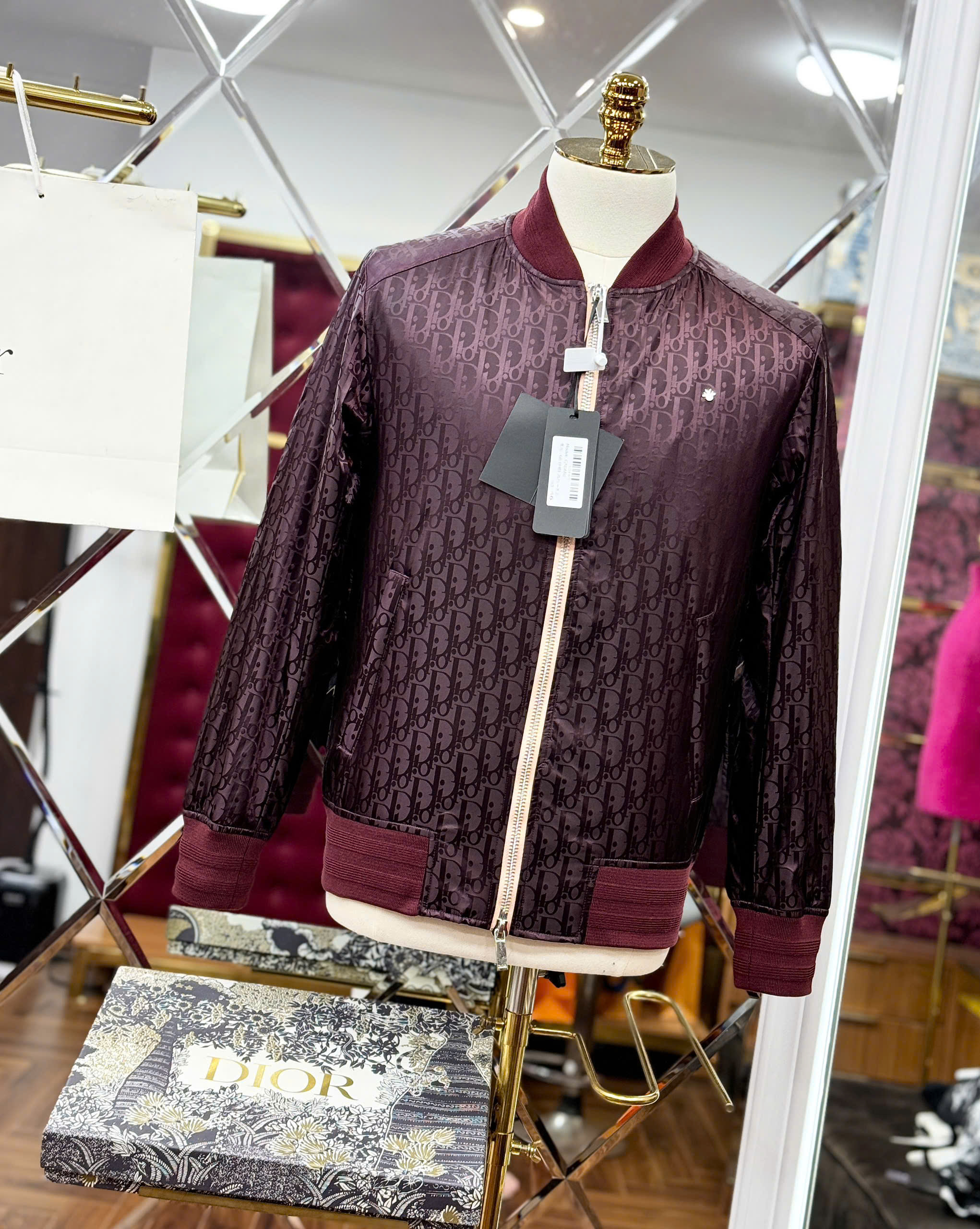 Áo khoác bomber Dior CD đen bóng họa tiết Obique Like Auth 44-50 MK CD