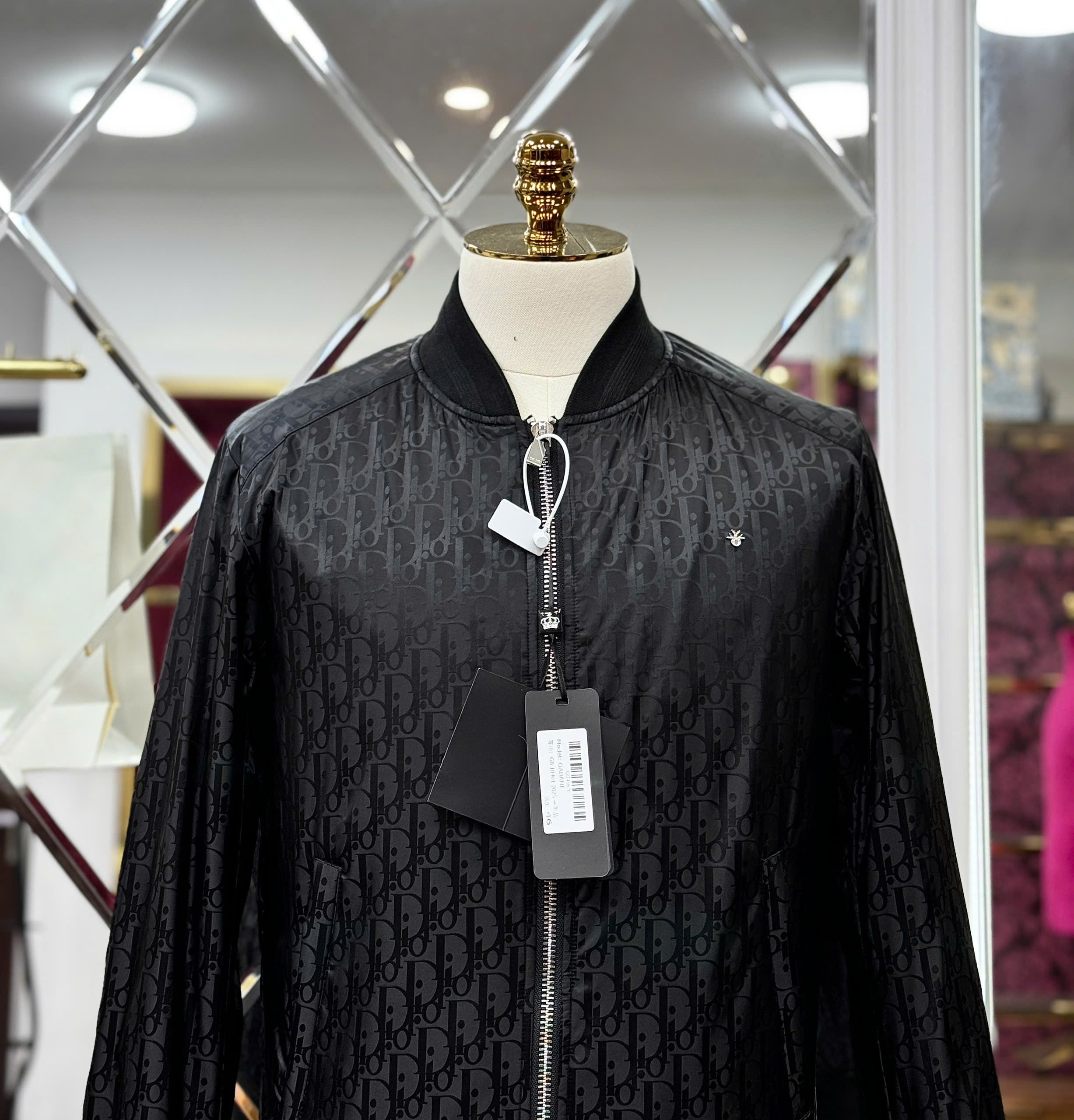 Áo khoác bomber Dior CD đen bóng họa tiết Obique Like Auth 44-50 MK CD