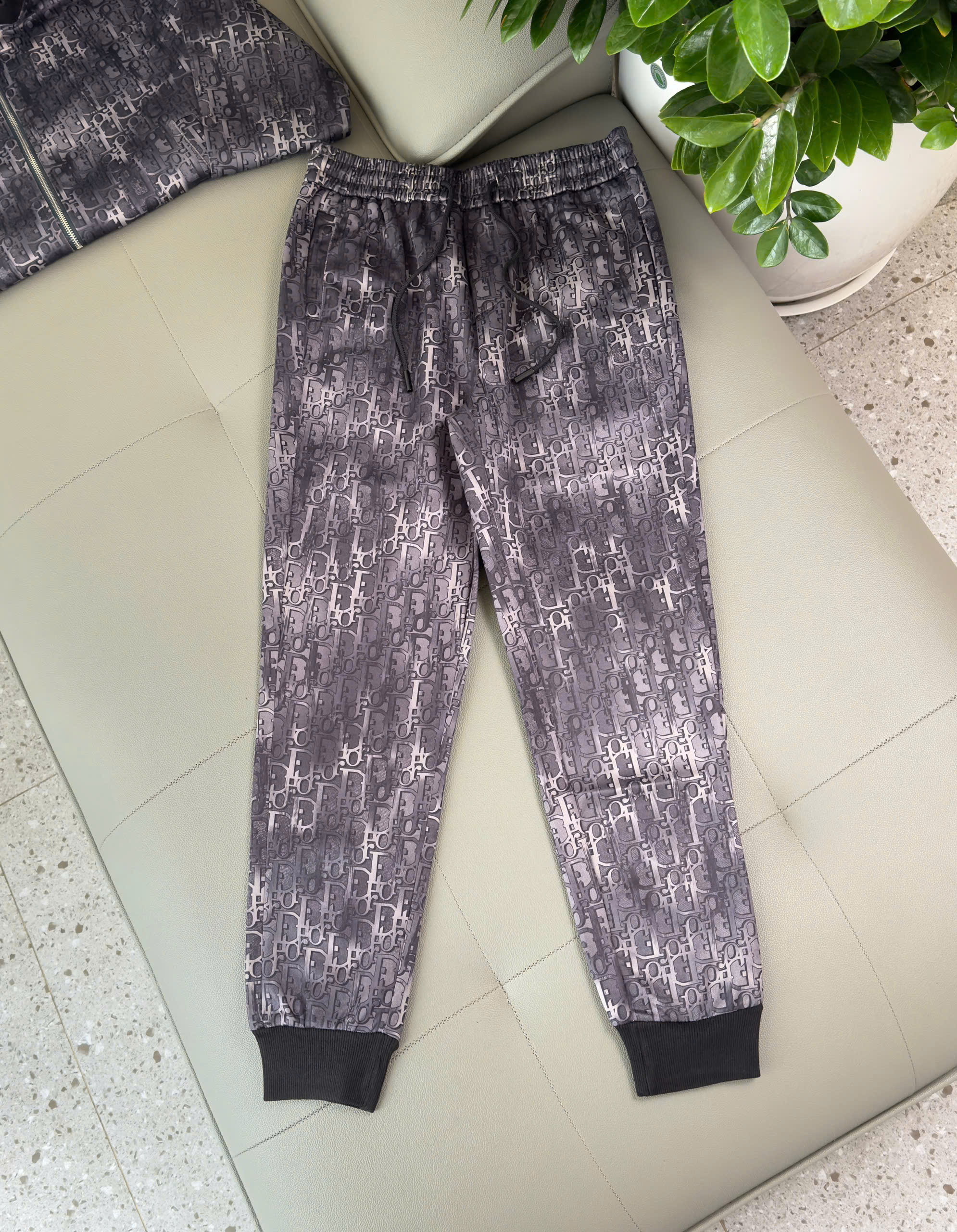 Set bộ nỉ Dior CD logo full Like Auth M-XXL DDT