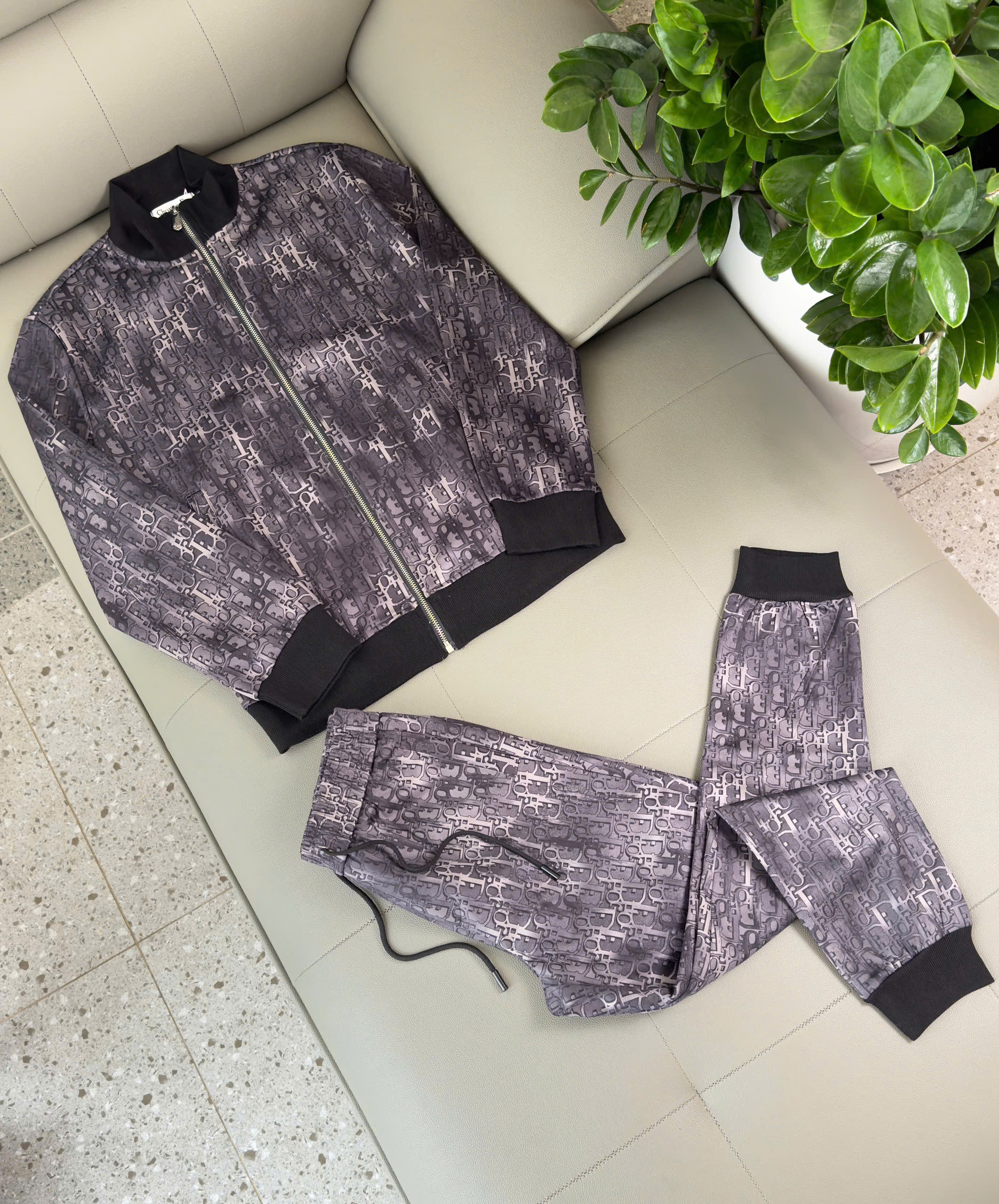 Set bộ nỉ Dior CD logo full Like Auth M-XXL DDT