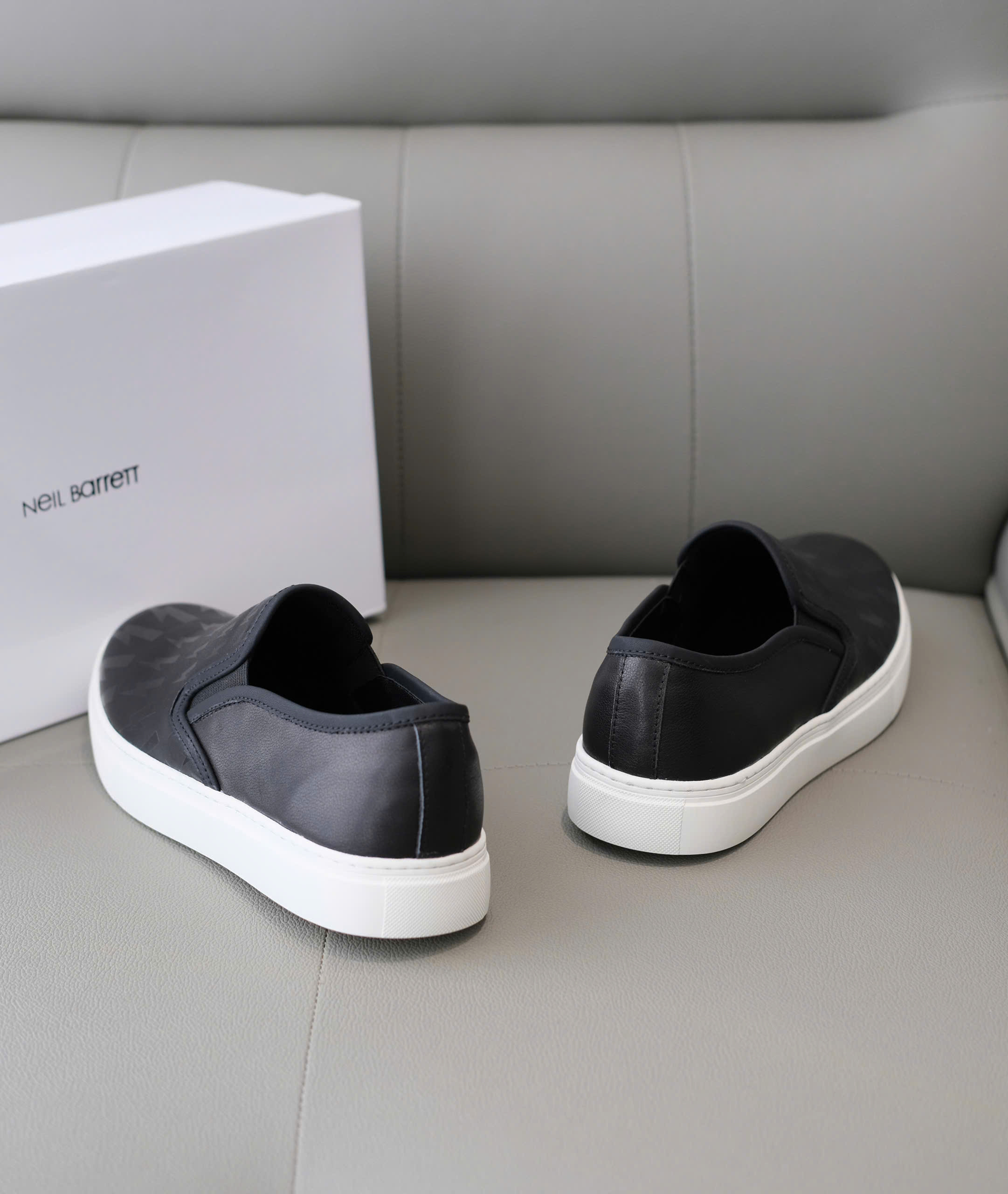 Giày slipon Neil Barret họa tiết tia sét Like Auth 38-43 DDT