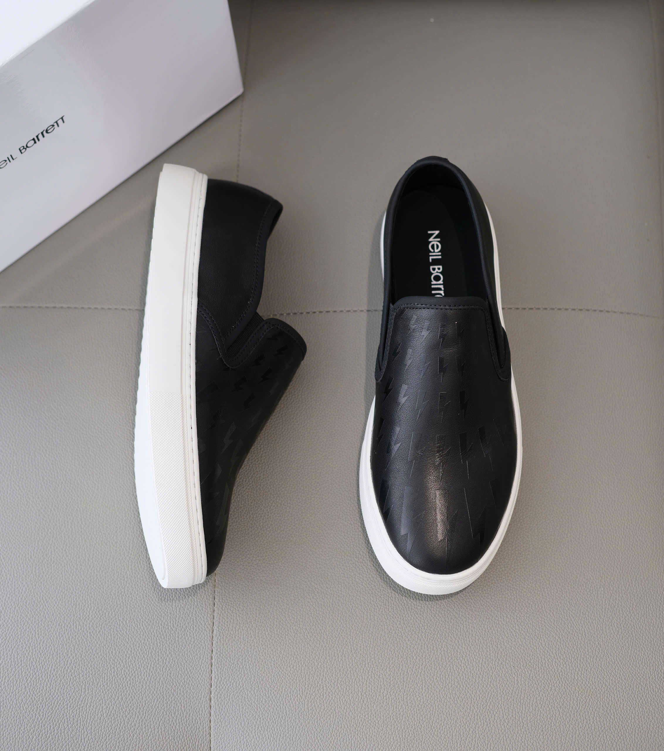 Giày slipon Neil Barret họa tiết tia sét Like Auth 38-43 DDT