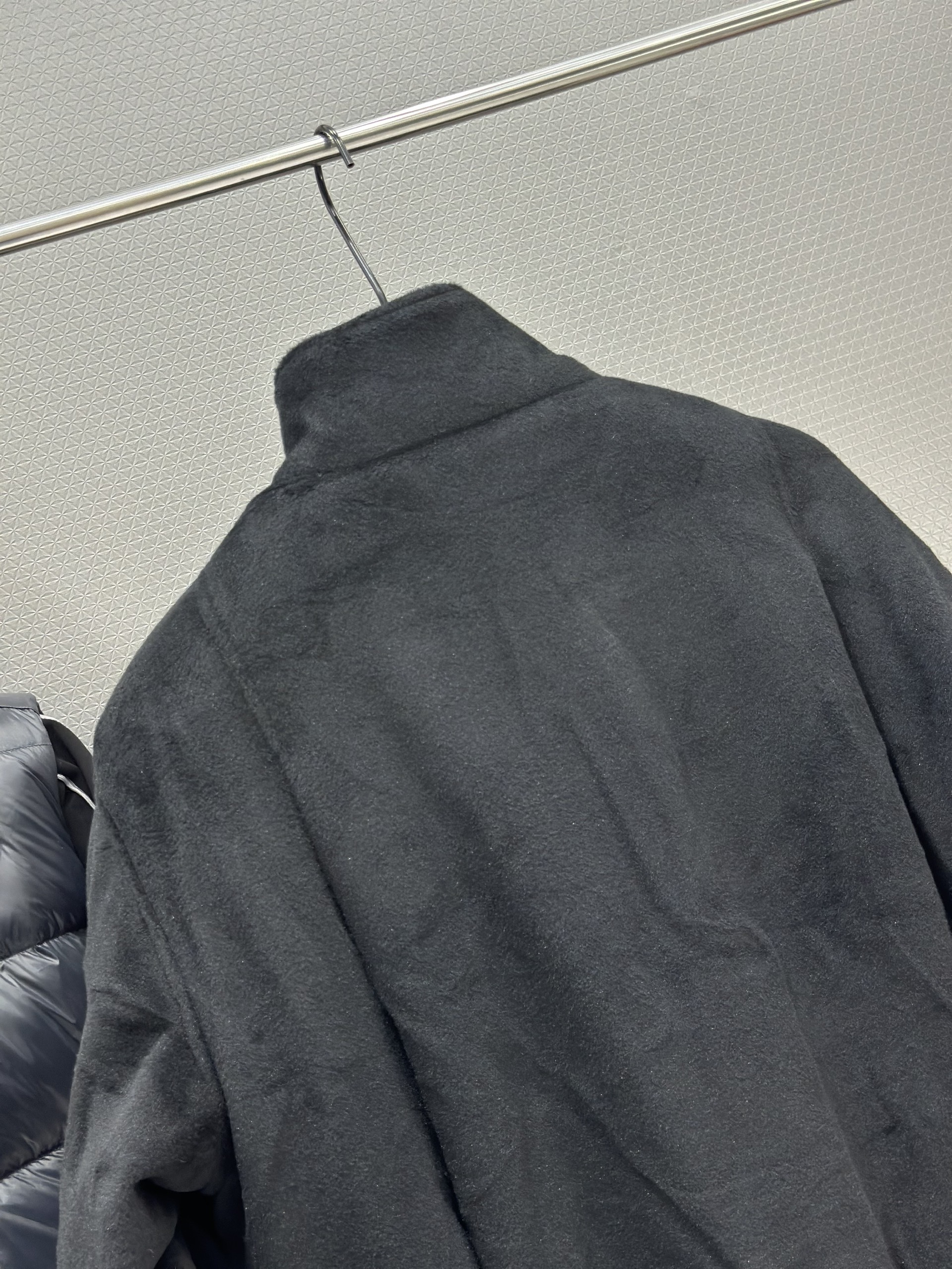 Áo khoác nỉ Local H821 Đen cổ cao M-XL VTN