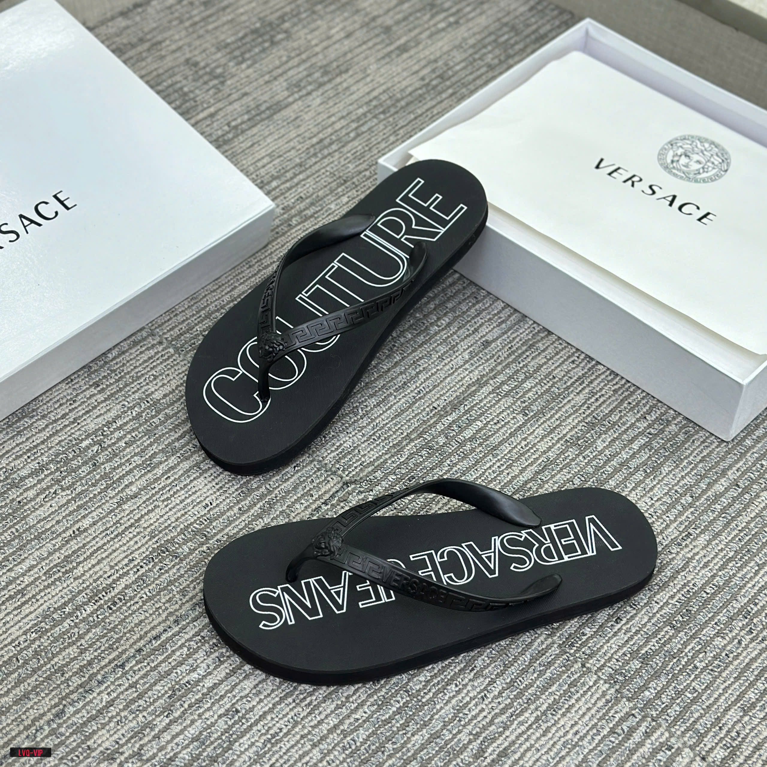 Dép kẹp xỏ ngón flip flop Versace VS Jean Couture basic chữ Trắng Like Auth 38-43 LVQ