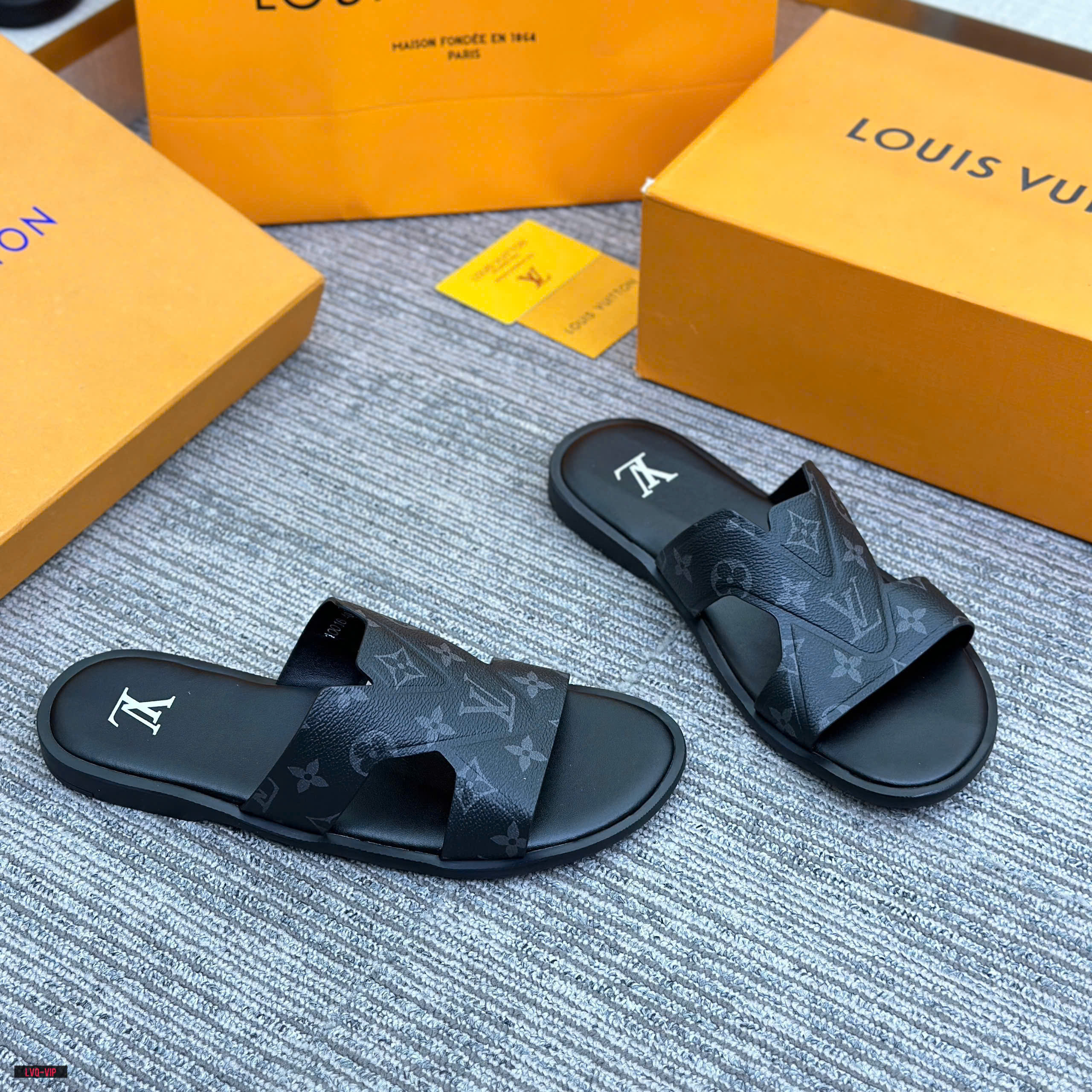 Dép quai chéo Louis Vuitton LV monogram Like Auth 38-43 LVQ