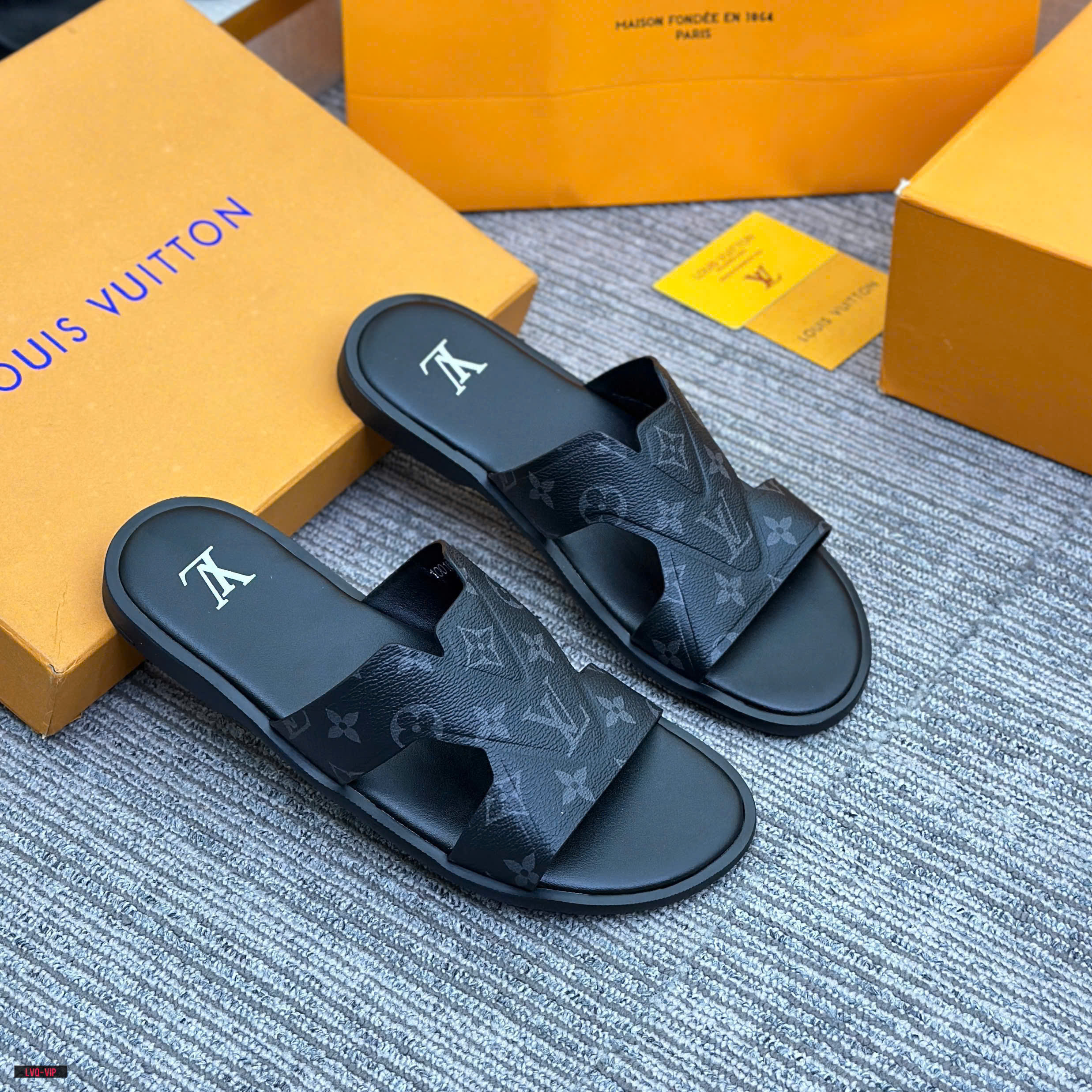 Dép quai chéo Louis Vuitton LV monogram Like Auth 38-43 LVQ