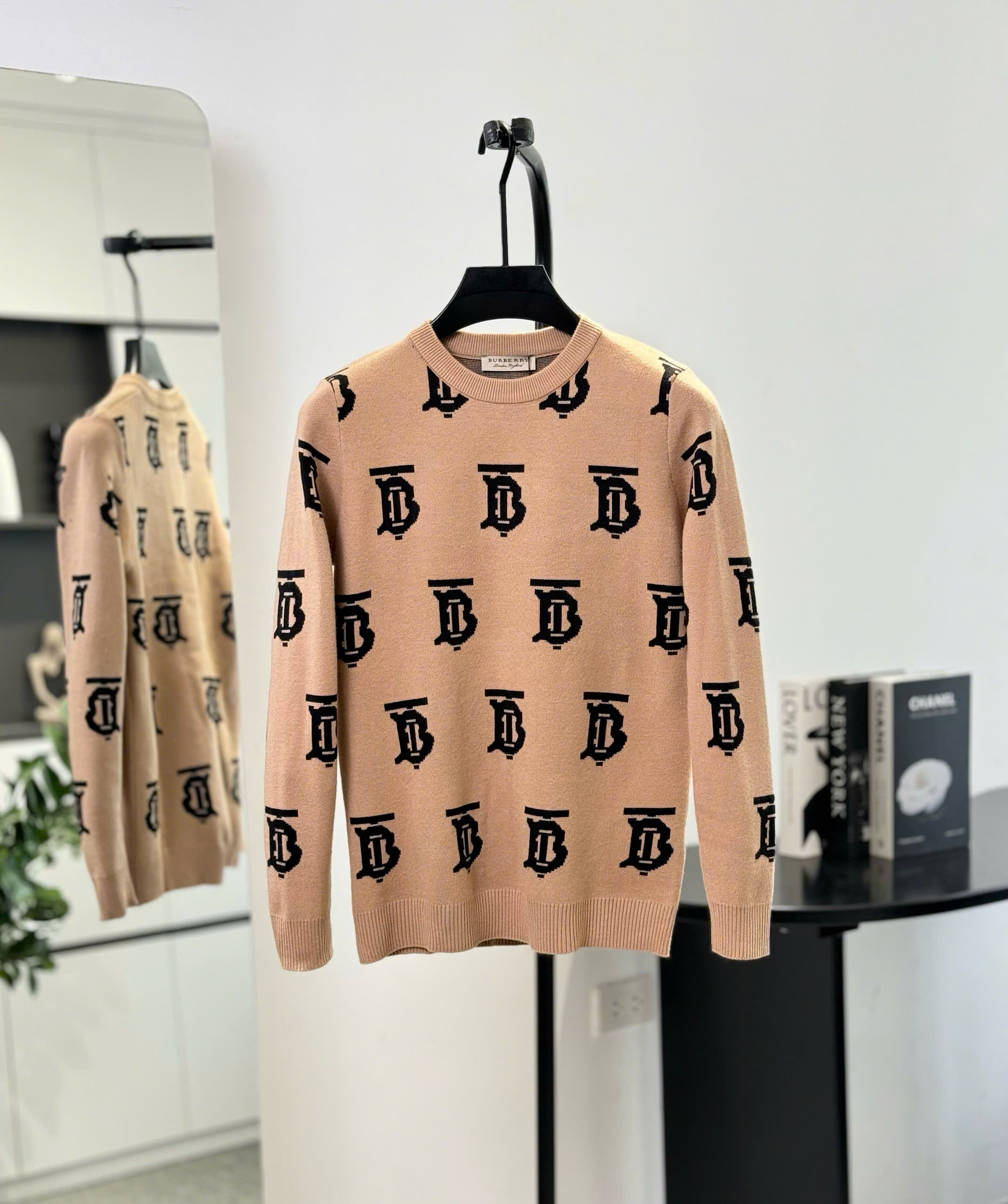 Áo sweater len Burberry BBR Nâu logo TB full Like Auth M-XXL DDT