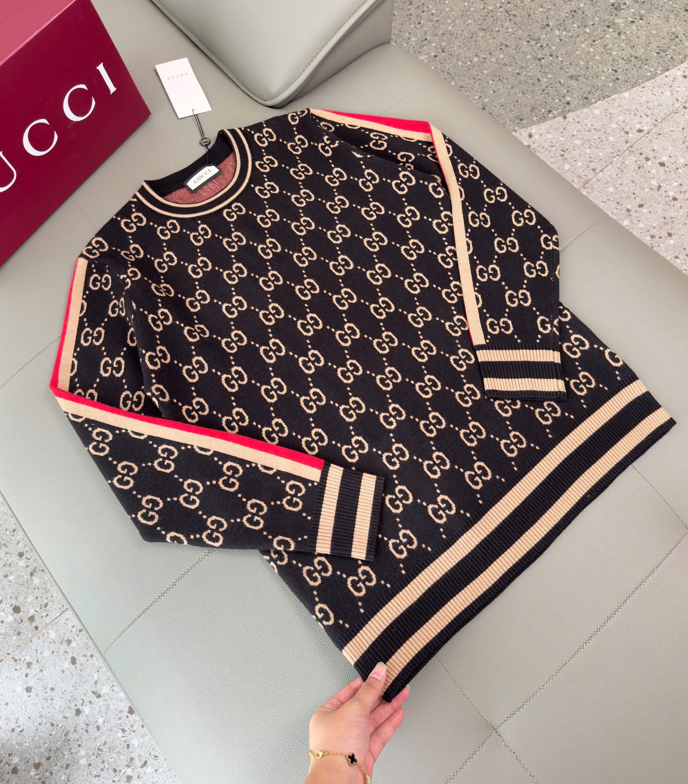 Áo sweater len Gucci GC monogram Like Auth M-XXL DDT