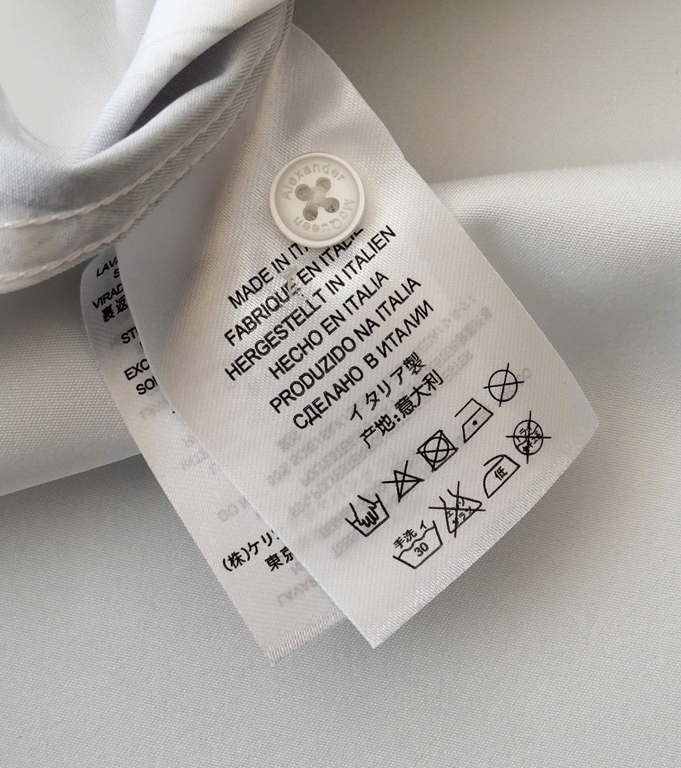 Áo sơ mi lụa Mcqueen MCQ Trắng họa tiết chuồn chuồn bay Like Auth 38-41 DDT