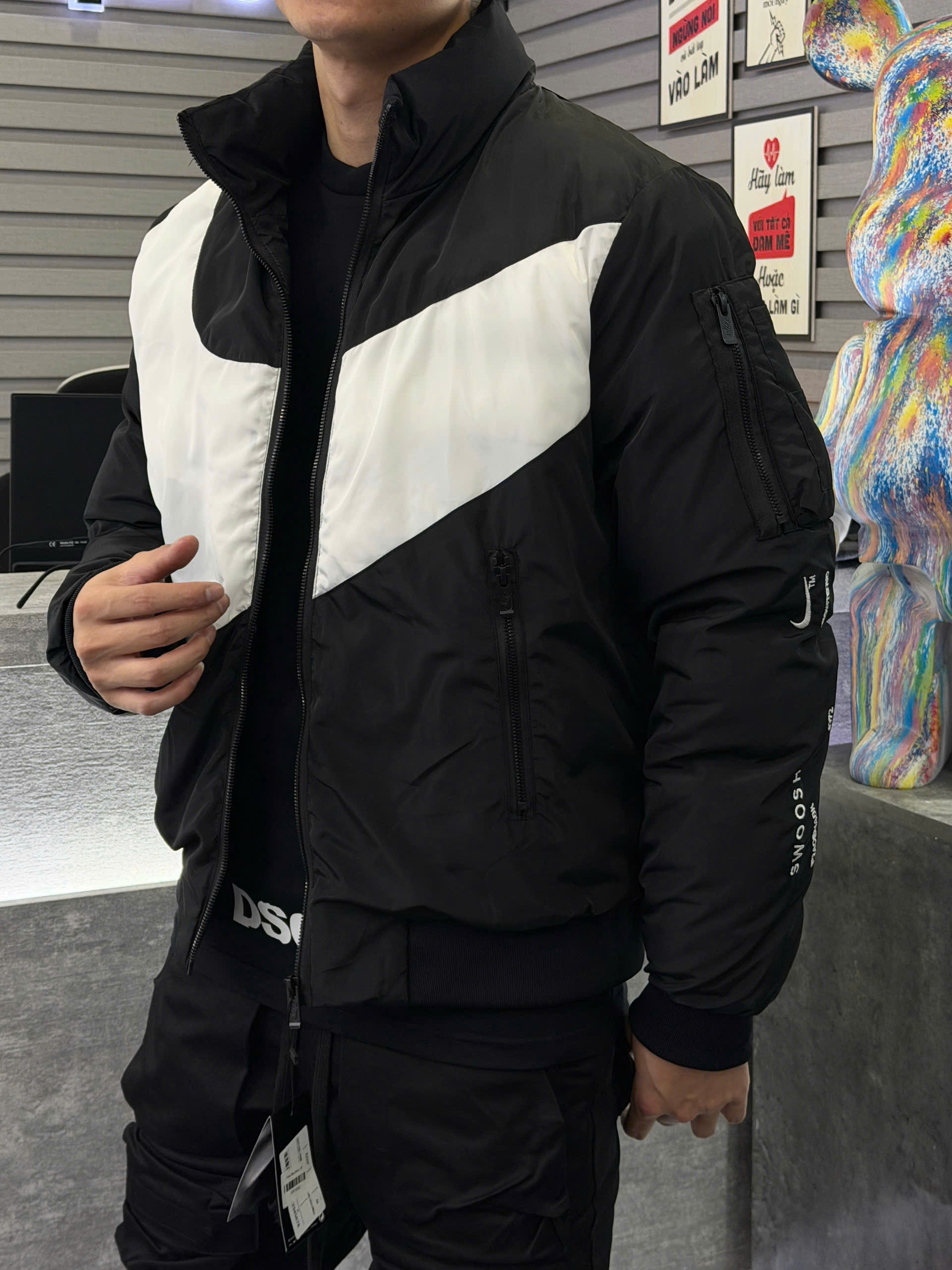 Áo khoác phao Nike Đen móc Trắng cổ cao Like Auth S-XL MK