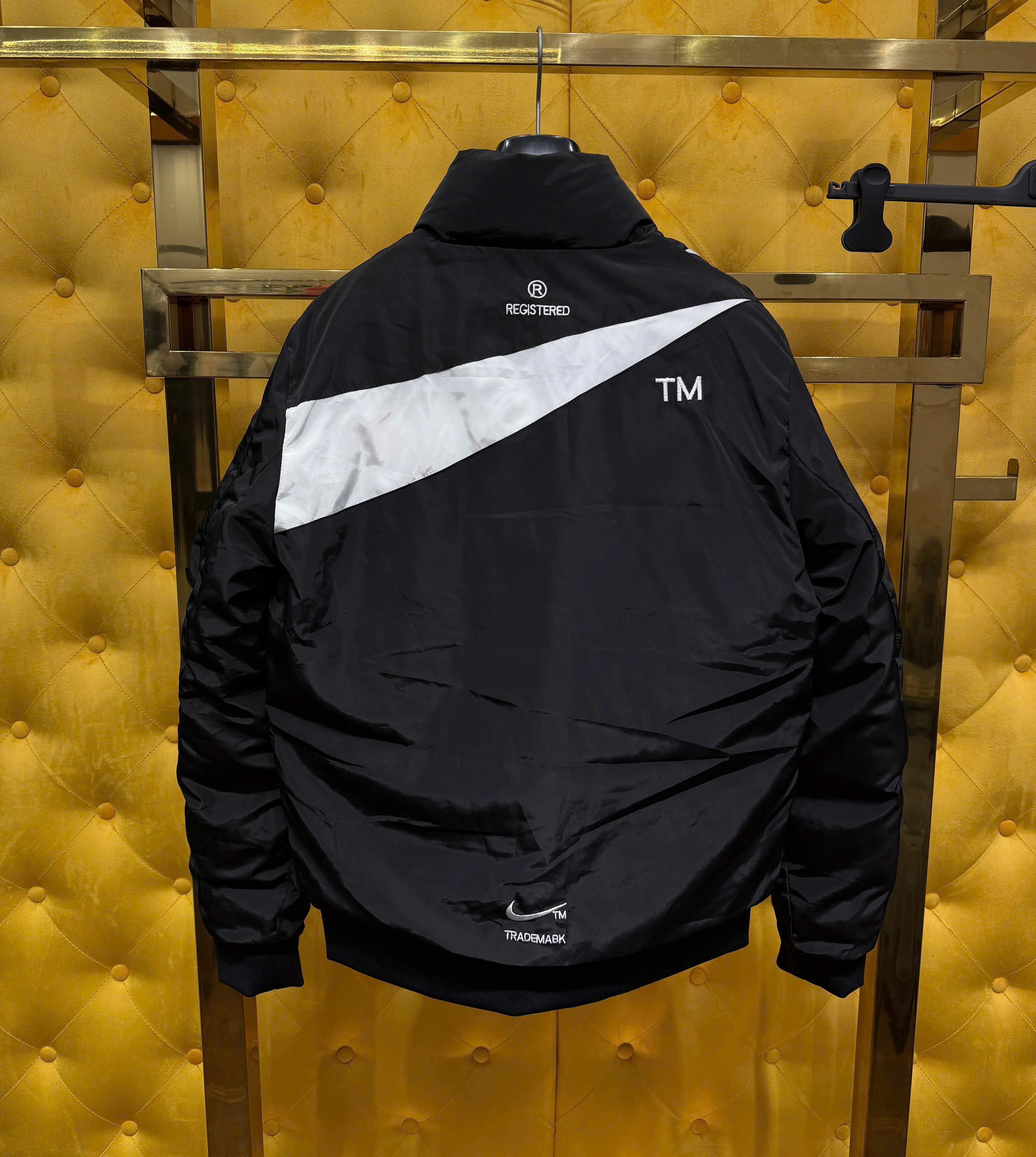 Áo khoác phao Nike Đen móc Trắng cổ cao Like Auth S-XL MK