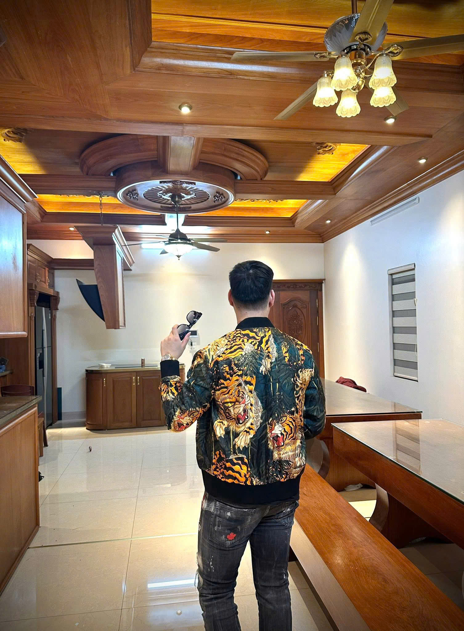 Áo khoác bomber Dsquared2 DSQ họa tiết Song Hổ new 2026 Like Auth 44-50 MK