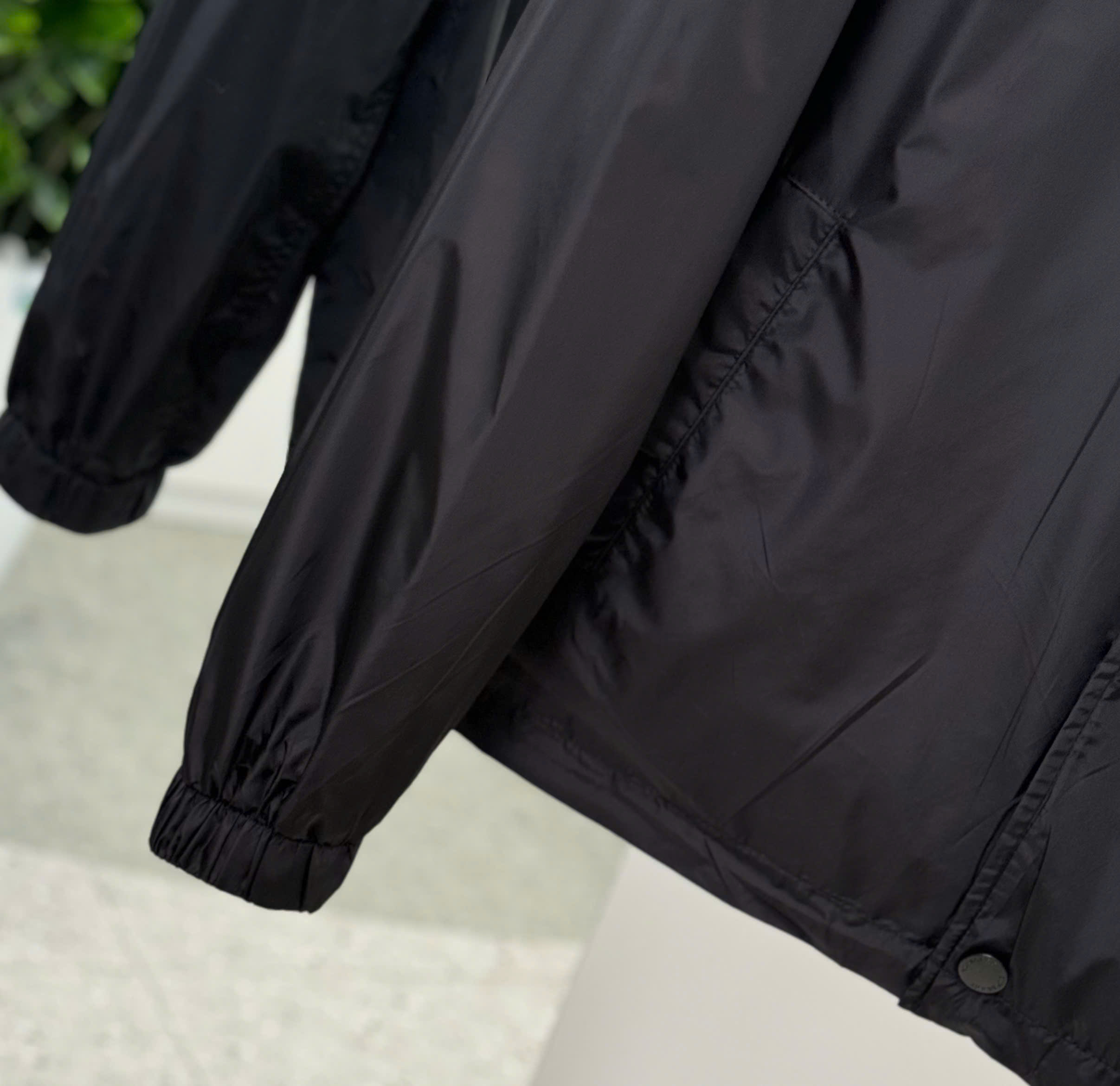 Áo khoác bomber gió Burberry BBR ngựa bay ngực lưng Like Auth S-L DDT