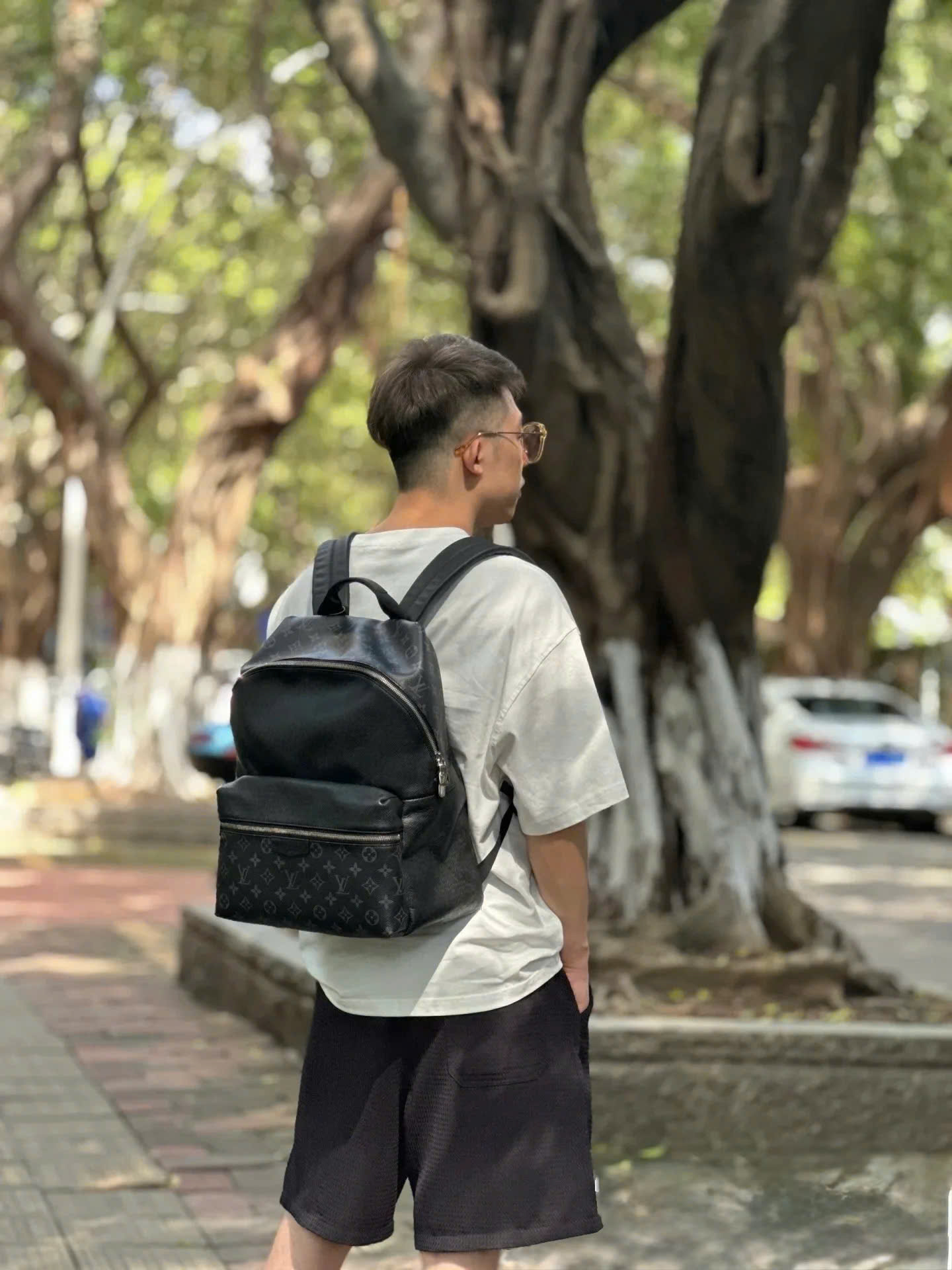 Balo Louis Vuitton LV Discovery Backpack PM monogram Like Auth 38x29x20 PLD