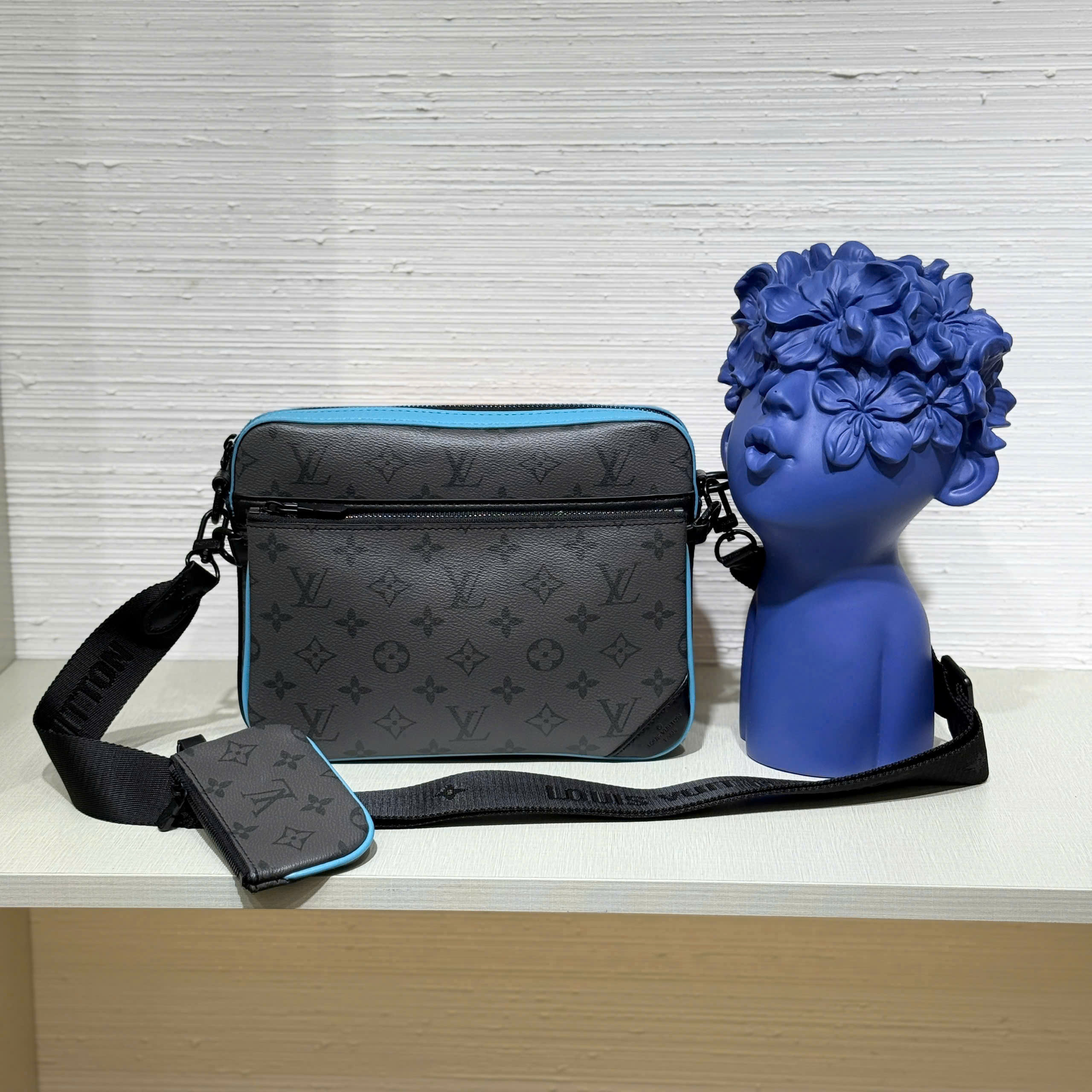 Túi đeo chéo Louis Vuitton LV Trio Messenger Bag 3in1 monogram các mẫu new 2026 Like Auth 25x19x7 PLD