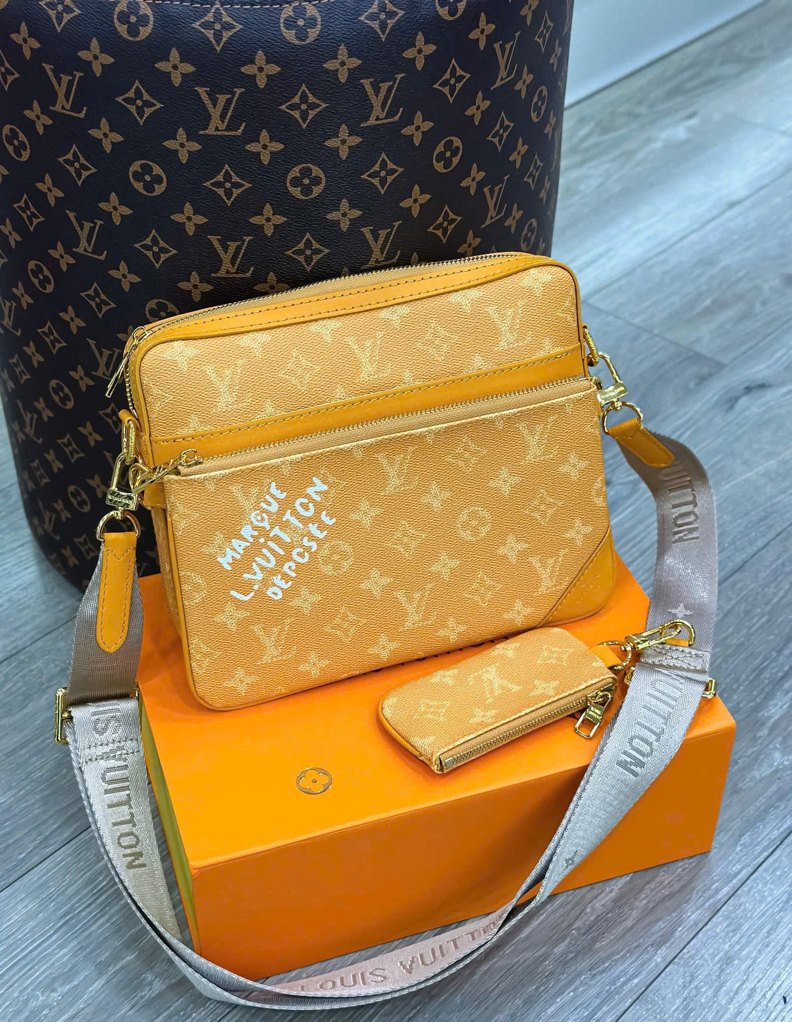 Túi đeo chéo Louis Vuitton LV Trio Messenger Bag 3in1 monogram các mẫu new 2026 Like Auth 25x19x7 PLD