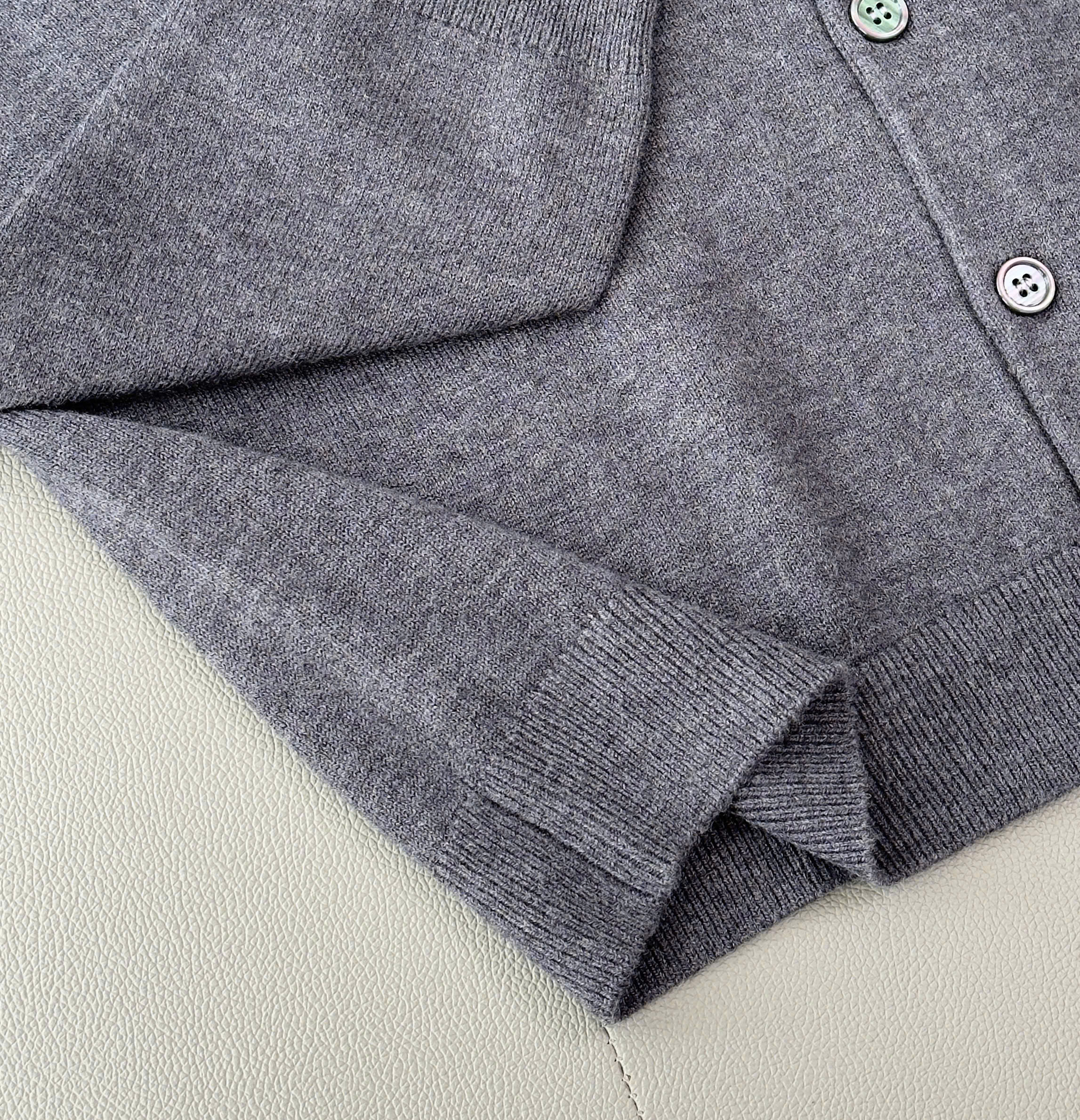 Áo khoác len Monghito Miu Miu cổ bẻ cài khuy Like Auth 48-54 DDT