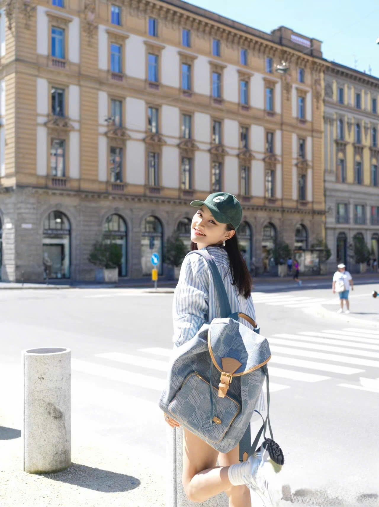 Balo Louis Vuitton LV Steamer Backpack Denim Like Auth 44x32x16 PLD