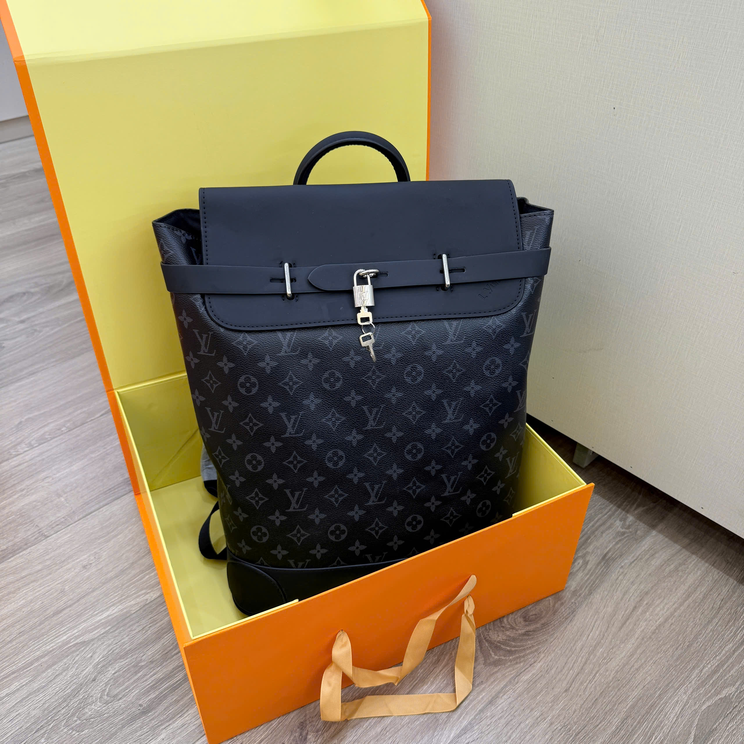 Balo Louis Vuitton LV Steamer Backpack monogram Like Auth 44x32x16 PLD