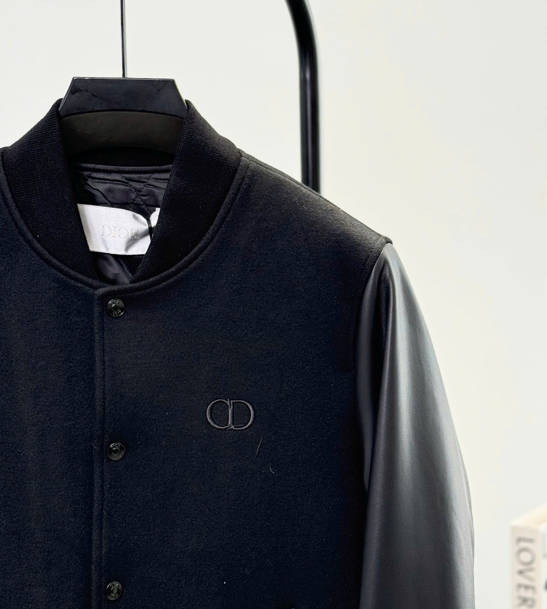 Áo khoác dạ Dior phối da da logo CD thêu ngực cài khuy Like Auth 48-54 DDT