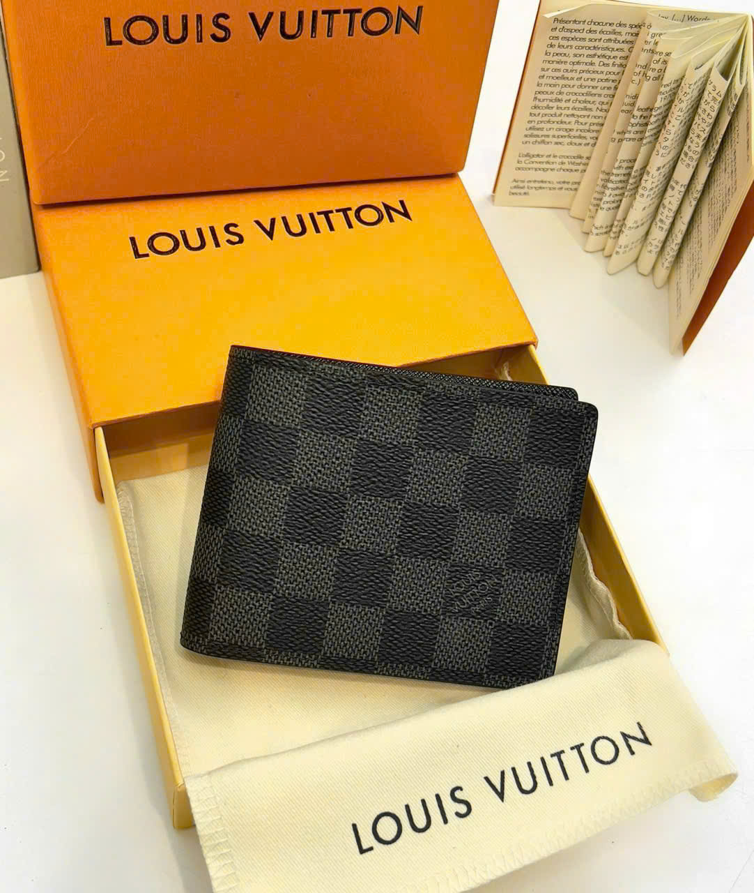 Ví ngắn gập Louis Vuitton LV new 2026 Like Auth PLD