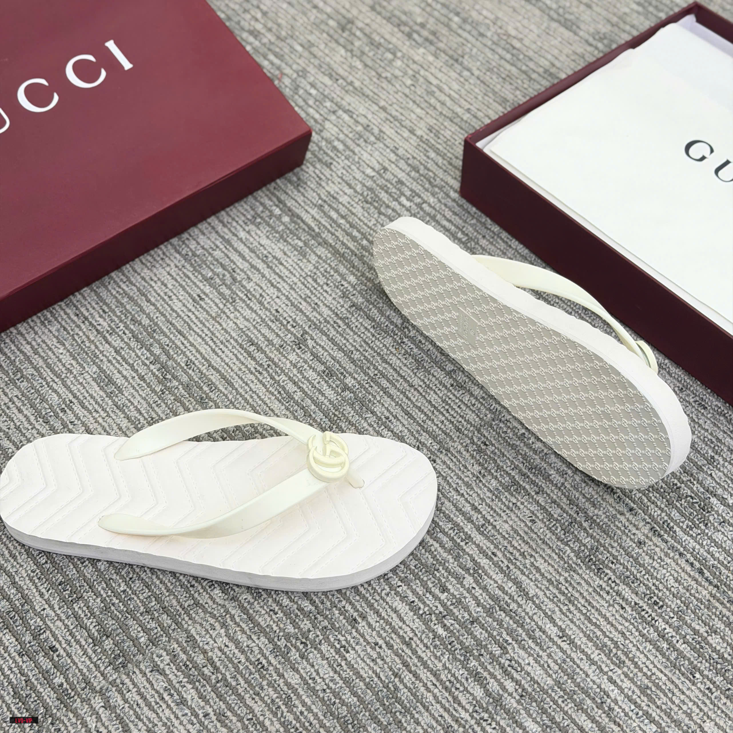 Dép kẹp xỏ ngón flip flop Gucci GC đế vân chiếu Trắng Full Like Auth 38-43 LVQ