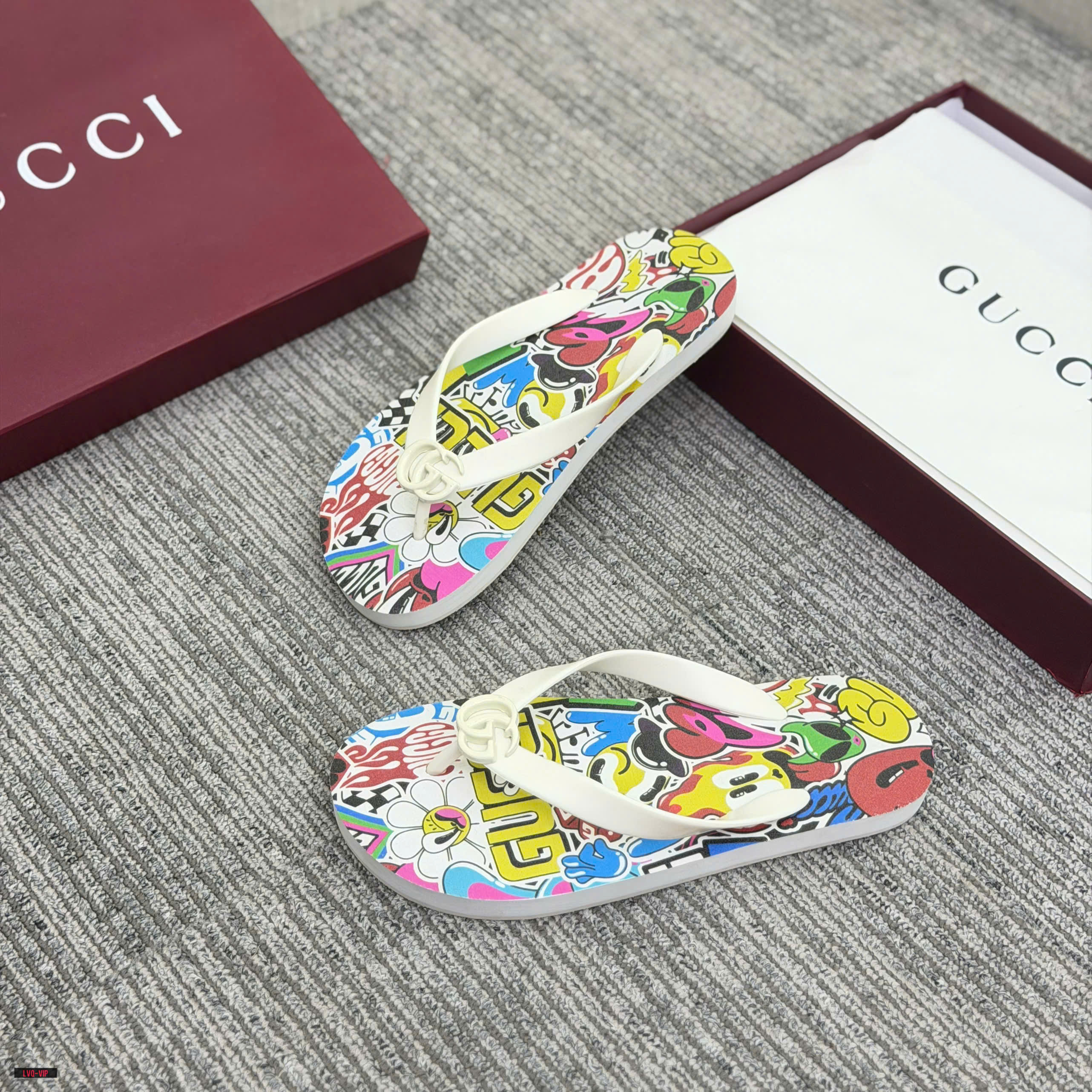 Dép kẹp xỏ ngón flip flop Gucci GC Trắng họa tiết Grafity Like Auth 38-43 LVQ