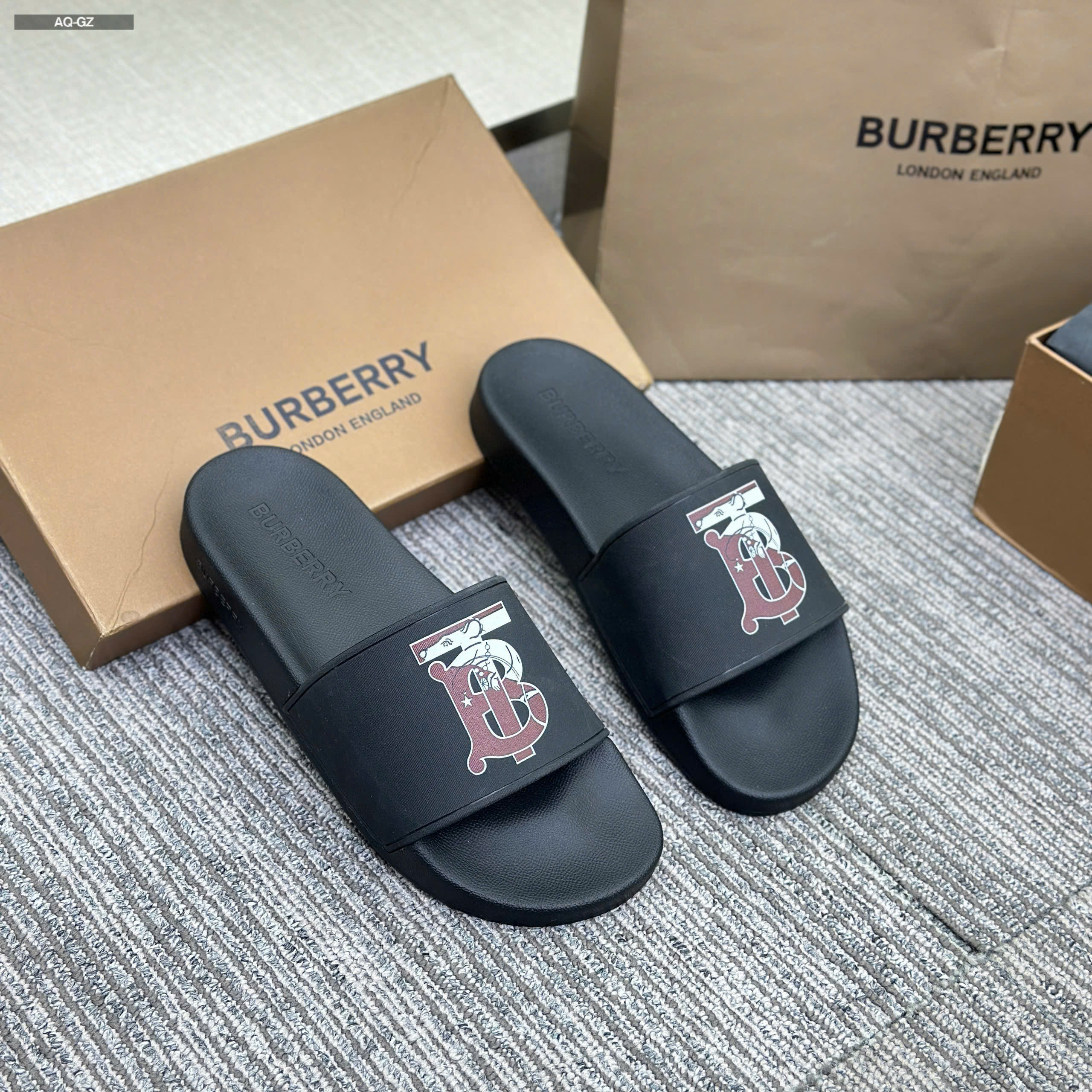 Dép lê quai ngang Burberry new 2026 Like Auth 38-43 LVQ
