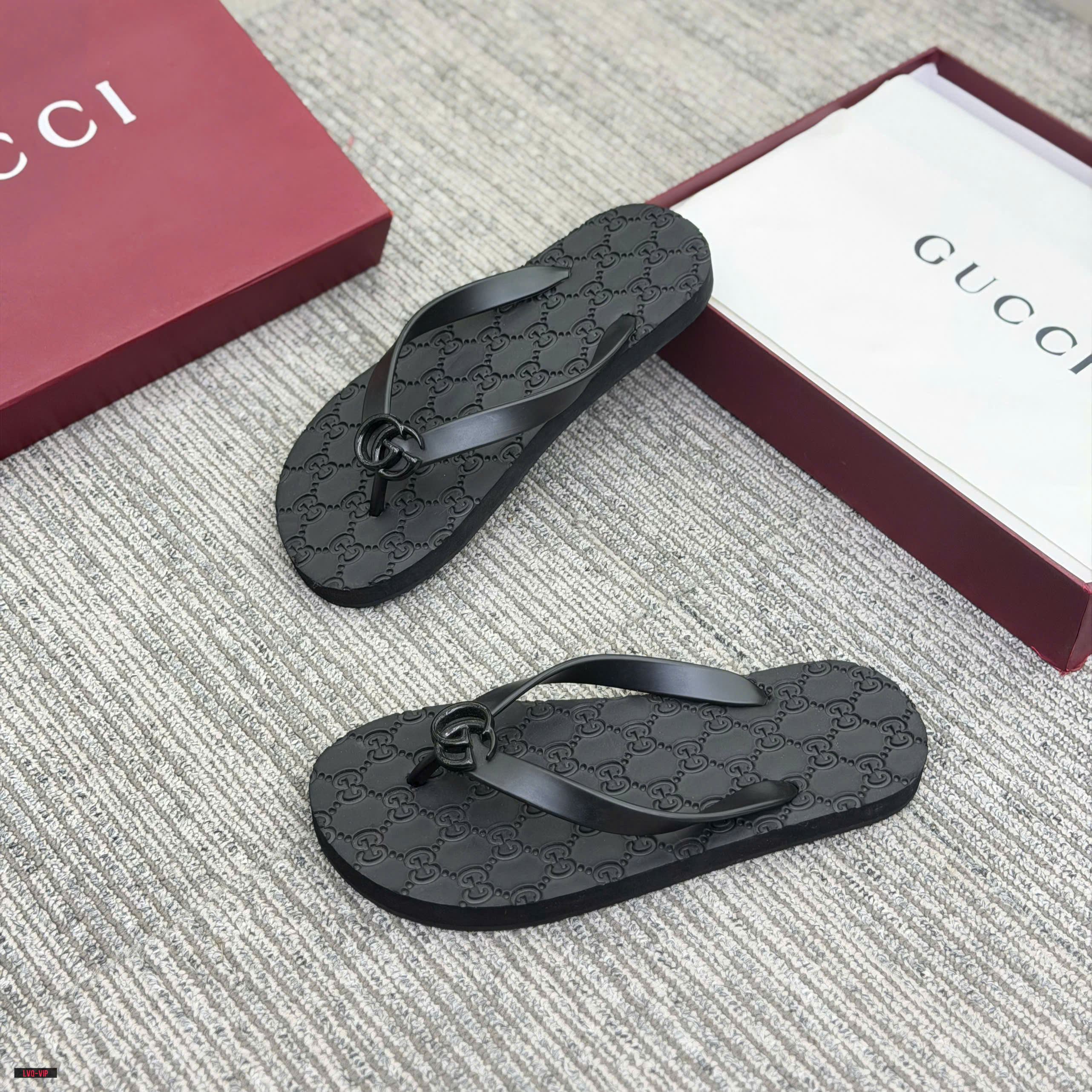 Dép tông kẹp xỏ ngón flip flop Gucci GC đế khắc vân monogram Like Auth 38-43 LVQ