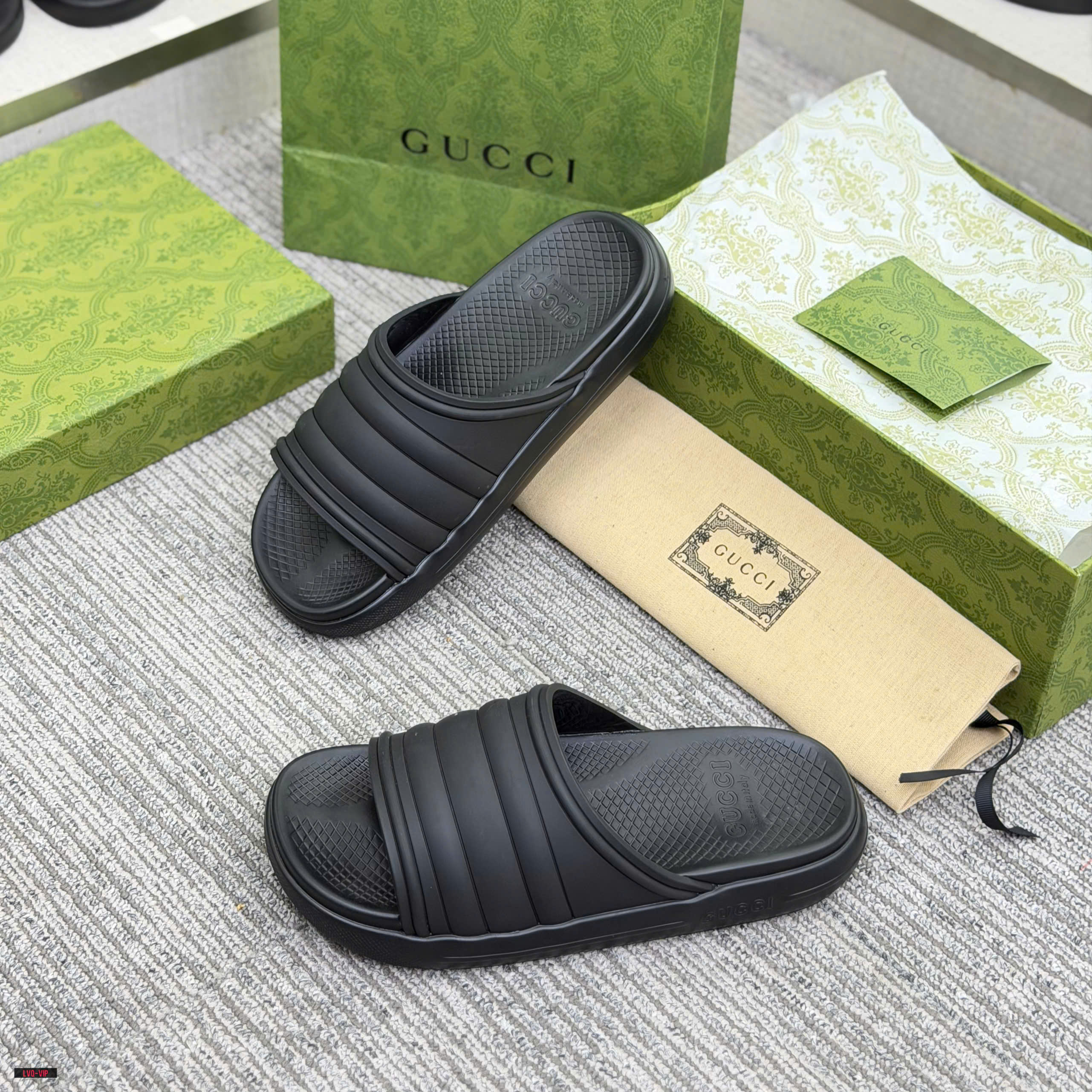 Dép lê Gucci GC bánh mỳ cắt sọc ngang đế cao Like Auth 38-43 LVQ