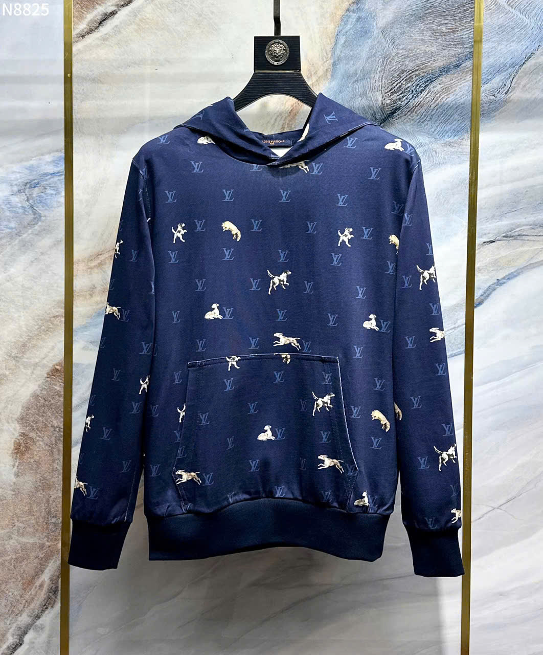 Áo hoodie nỉ Louis Vuitton Xanh than túi bụng họa tiết logo phối hình Cún Like Auth XS-L LK