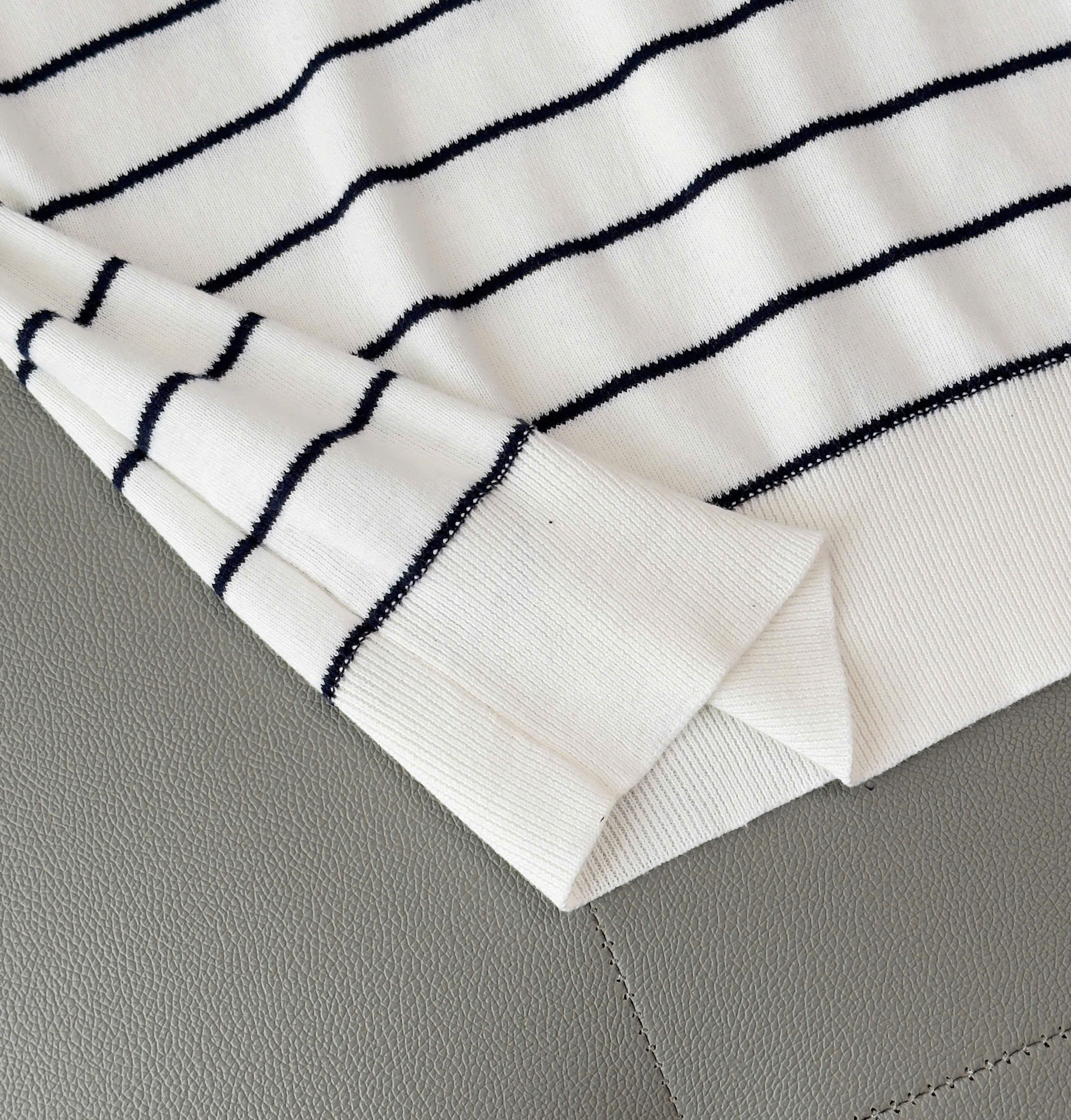 Áo polo Gucci GC Xanh than phối Trắng kẻ nhiều sọc ngang Like Auth XS-M DDT