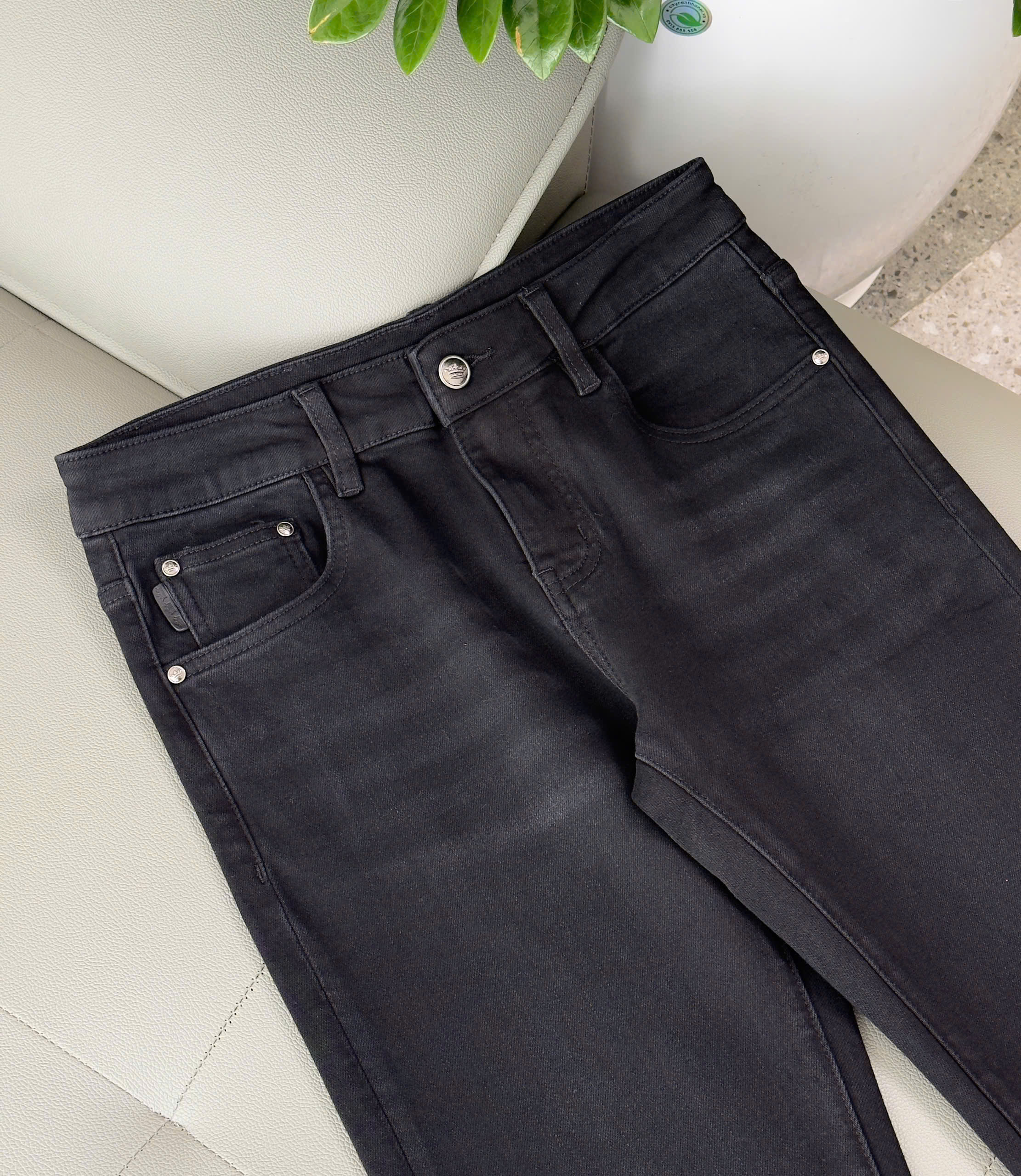 Quần jean bò Louis Dolce Gabbana DG Đen trơn monogram túi sau tag da Like Auth 28-36 DDT