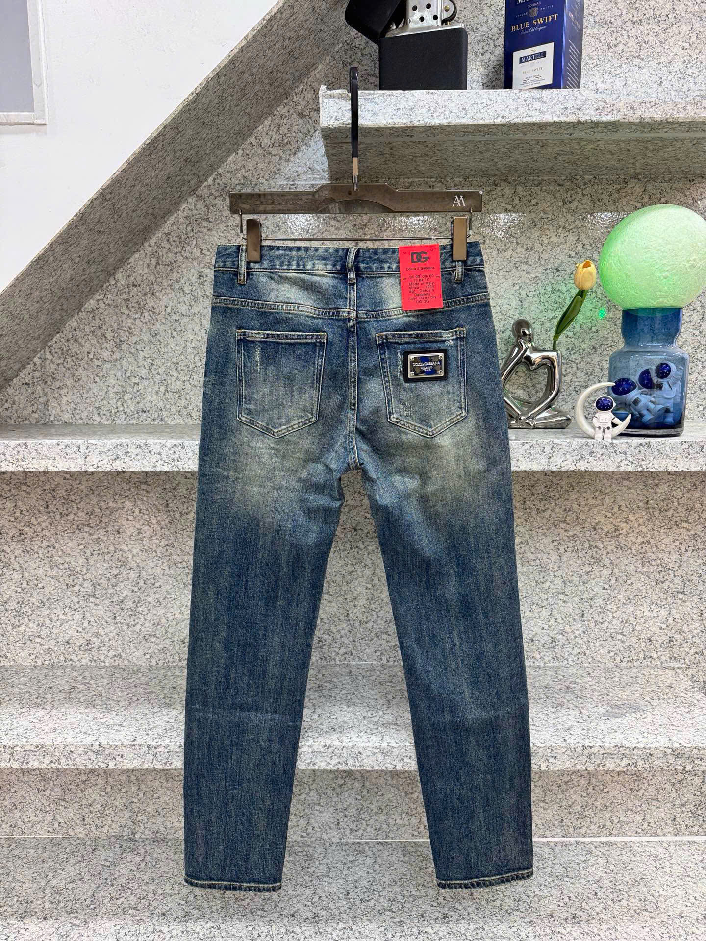 Quần Jean Xanh Dolce Gabbana DG tag bạc vuông túi sau Like Auth 29-34 MK