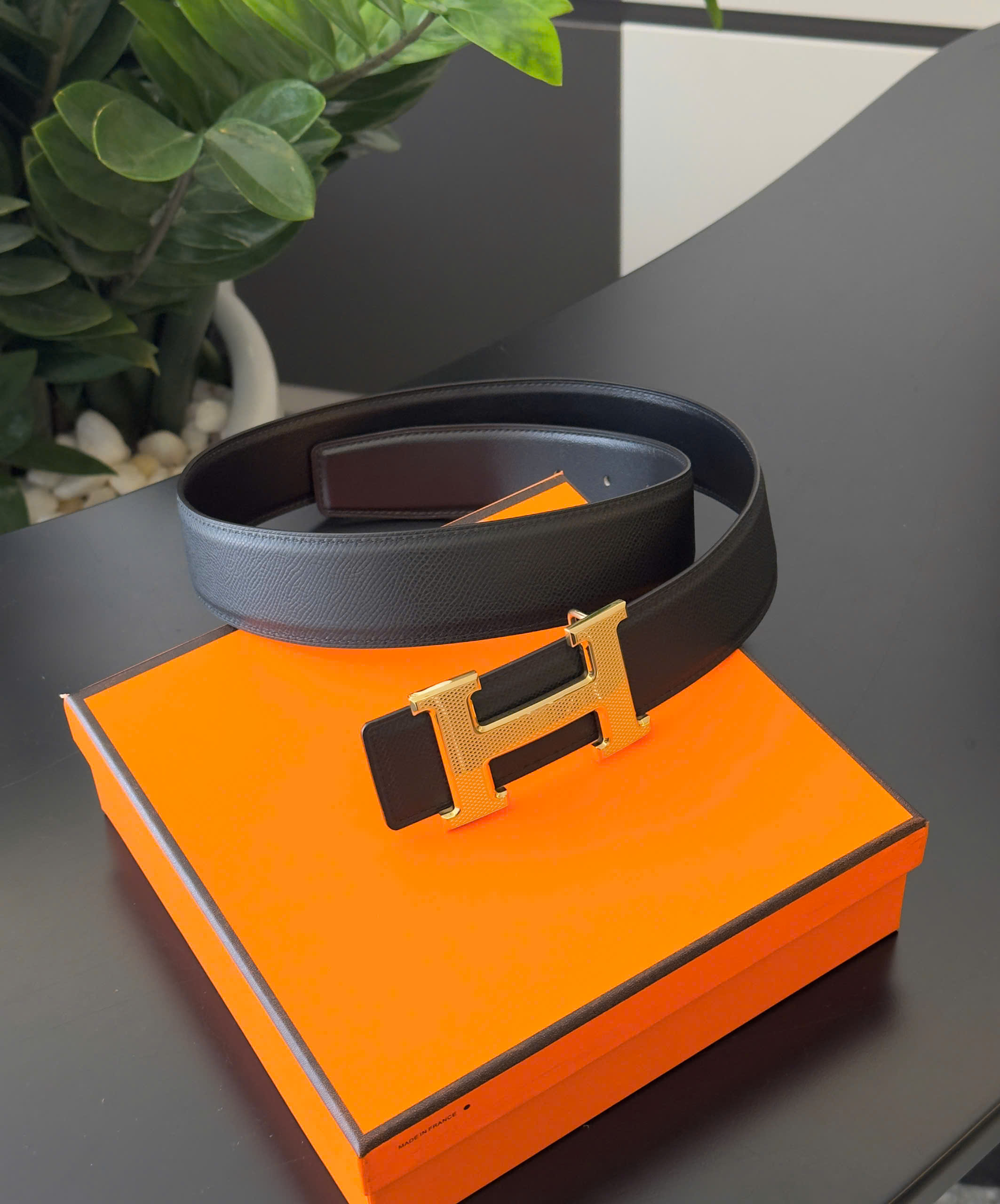 Thắt lưng dây nịt Hermes HM Đen logo mặt Vàng chữ H sần Like Auth 85-110cm DDT