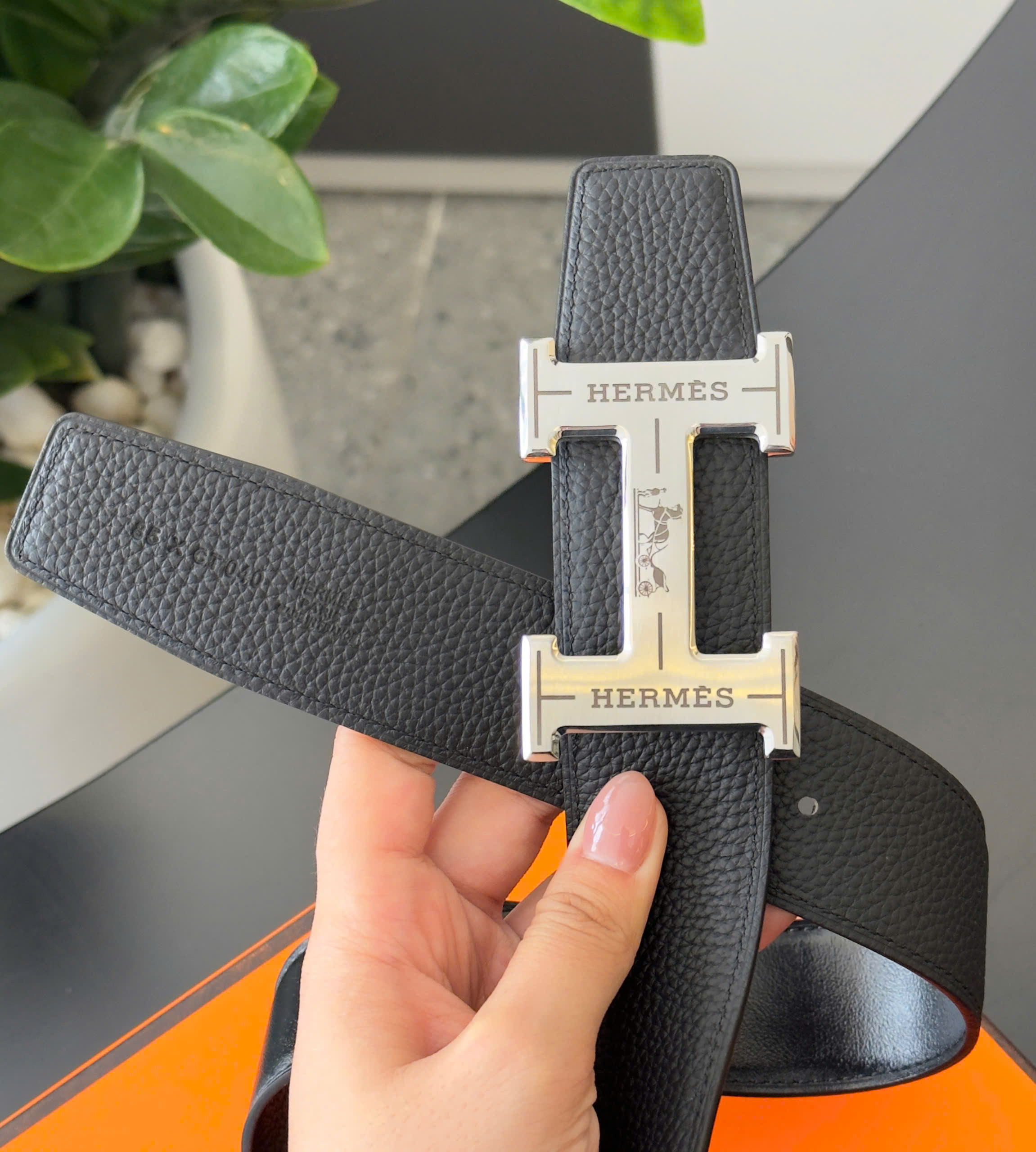 Thắt lưng dây nịt Hermes HM Đen mặt Vàng chữ H in logo Like Auth 85-110cm DDT